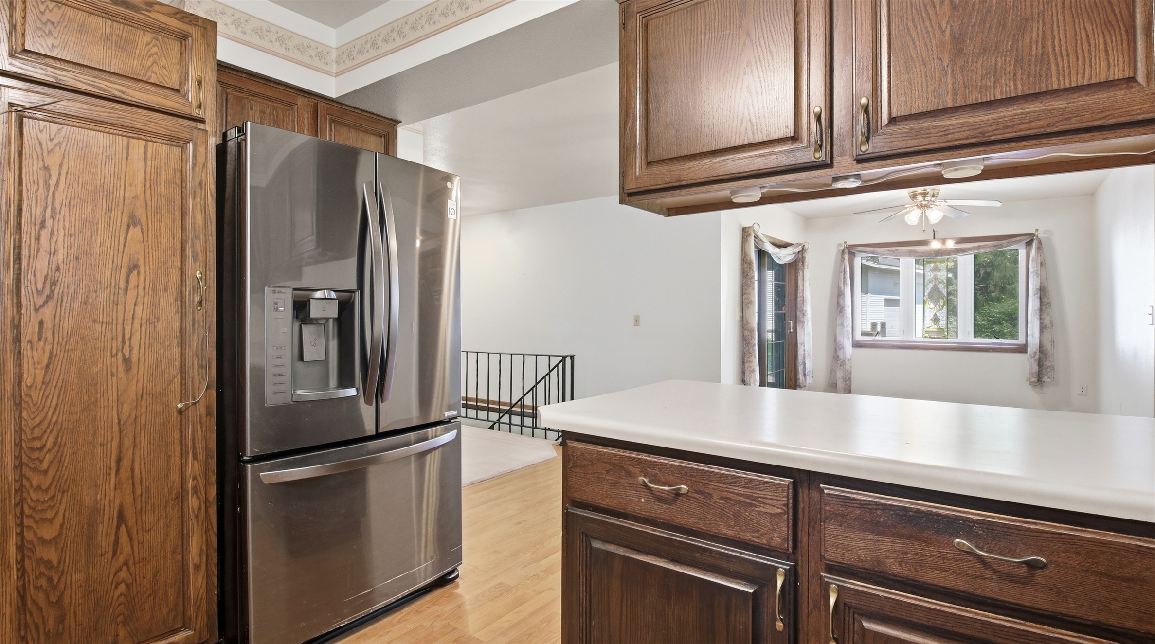 1544 Howard Avenue Property Photo 7