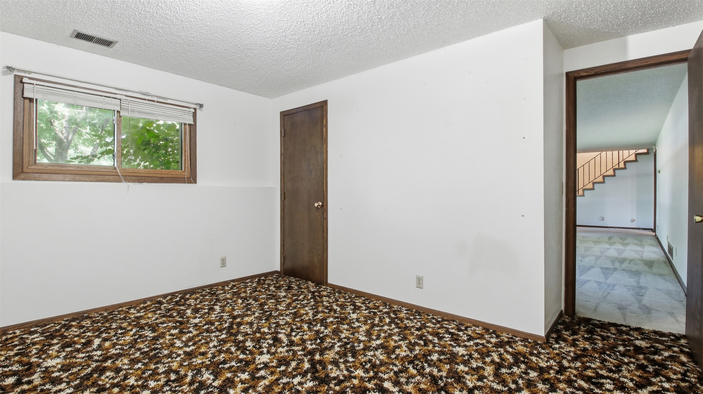 1544 Howard Avenue Property Photo 26