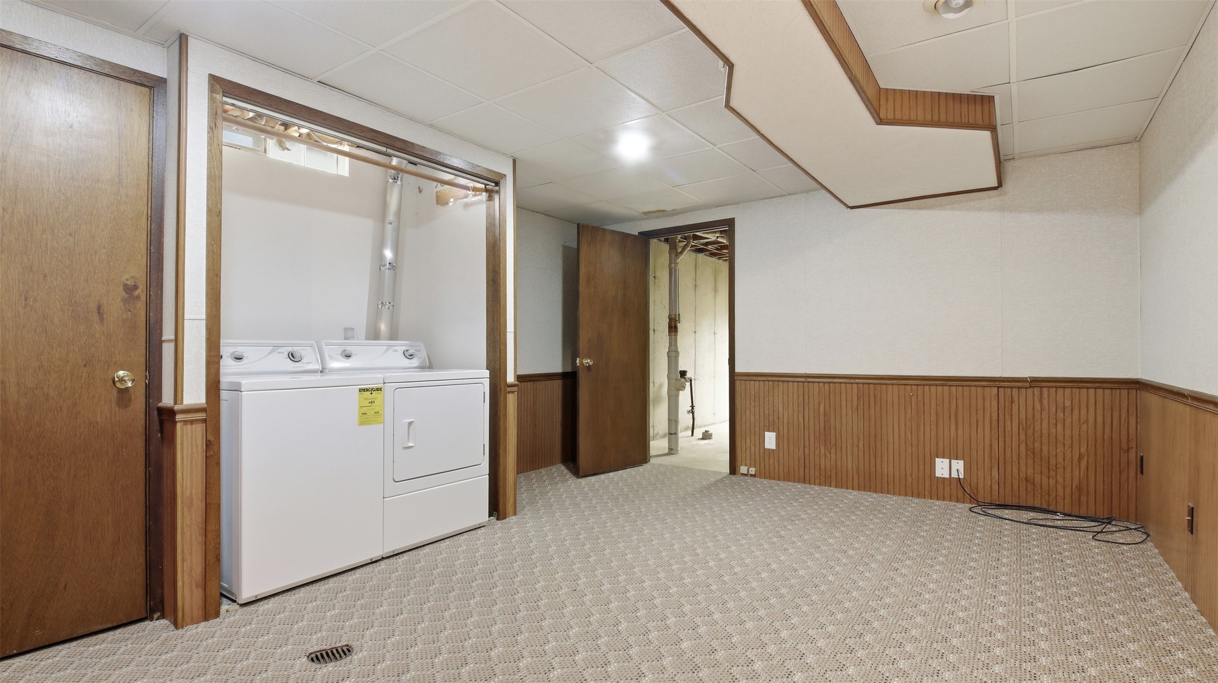 1544 Howard Avenue Property Photo 32