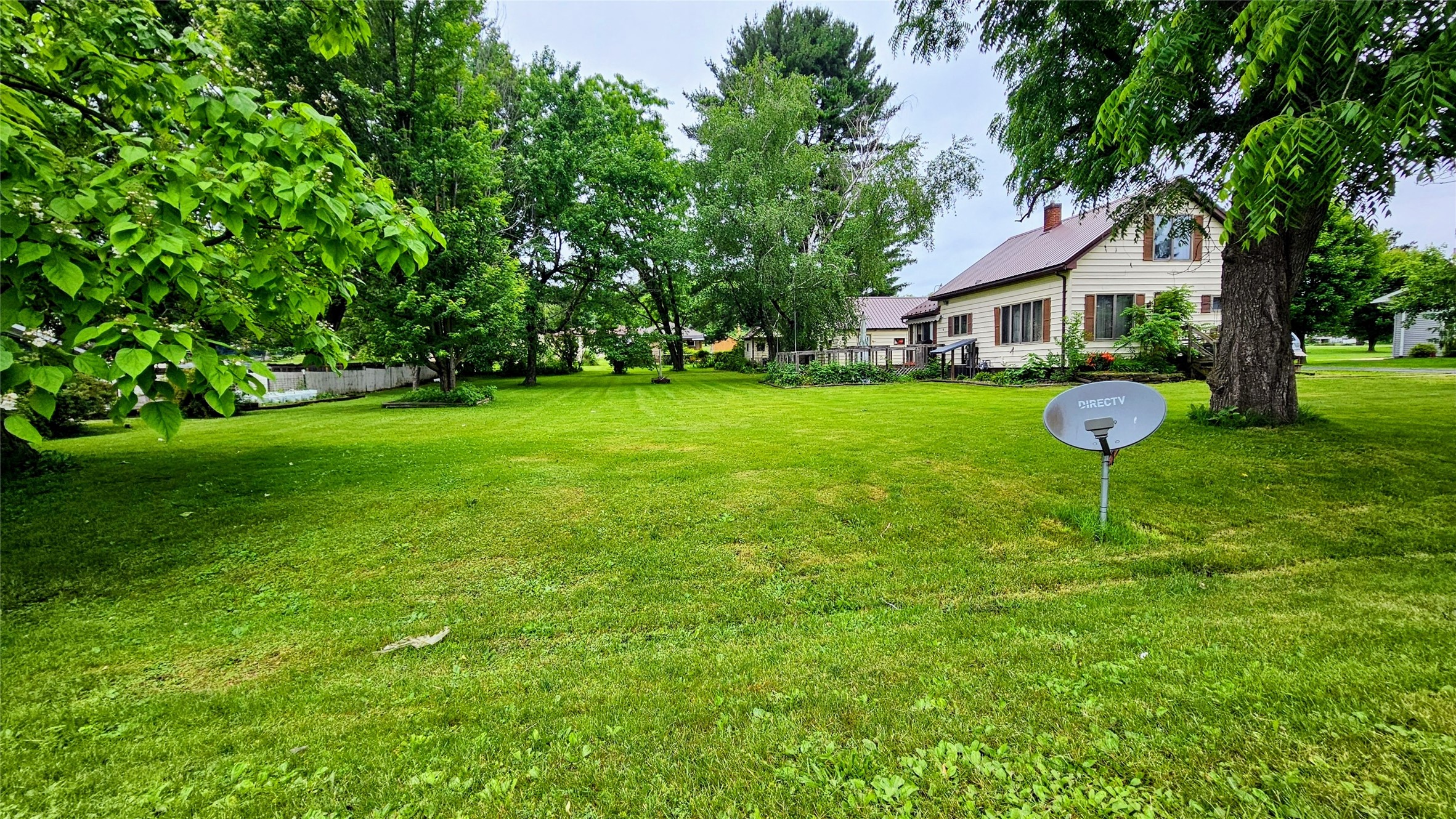 176 2nd Street Property Photo 3