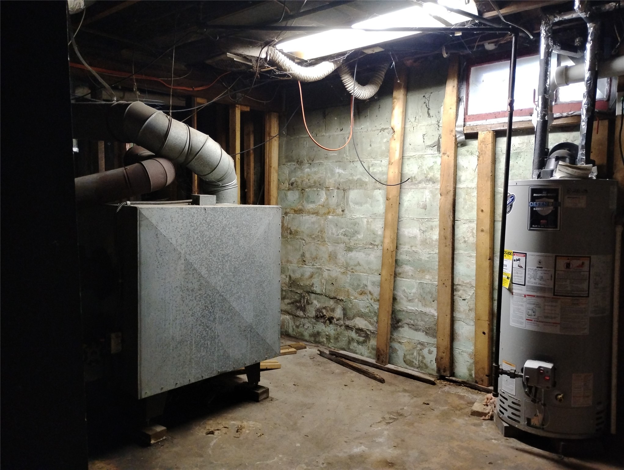 176 2nd Street Property Photo 28