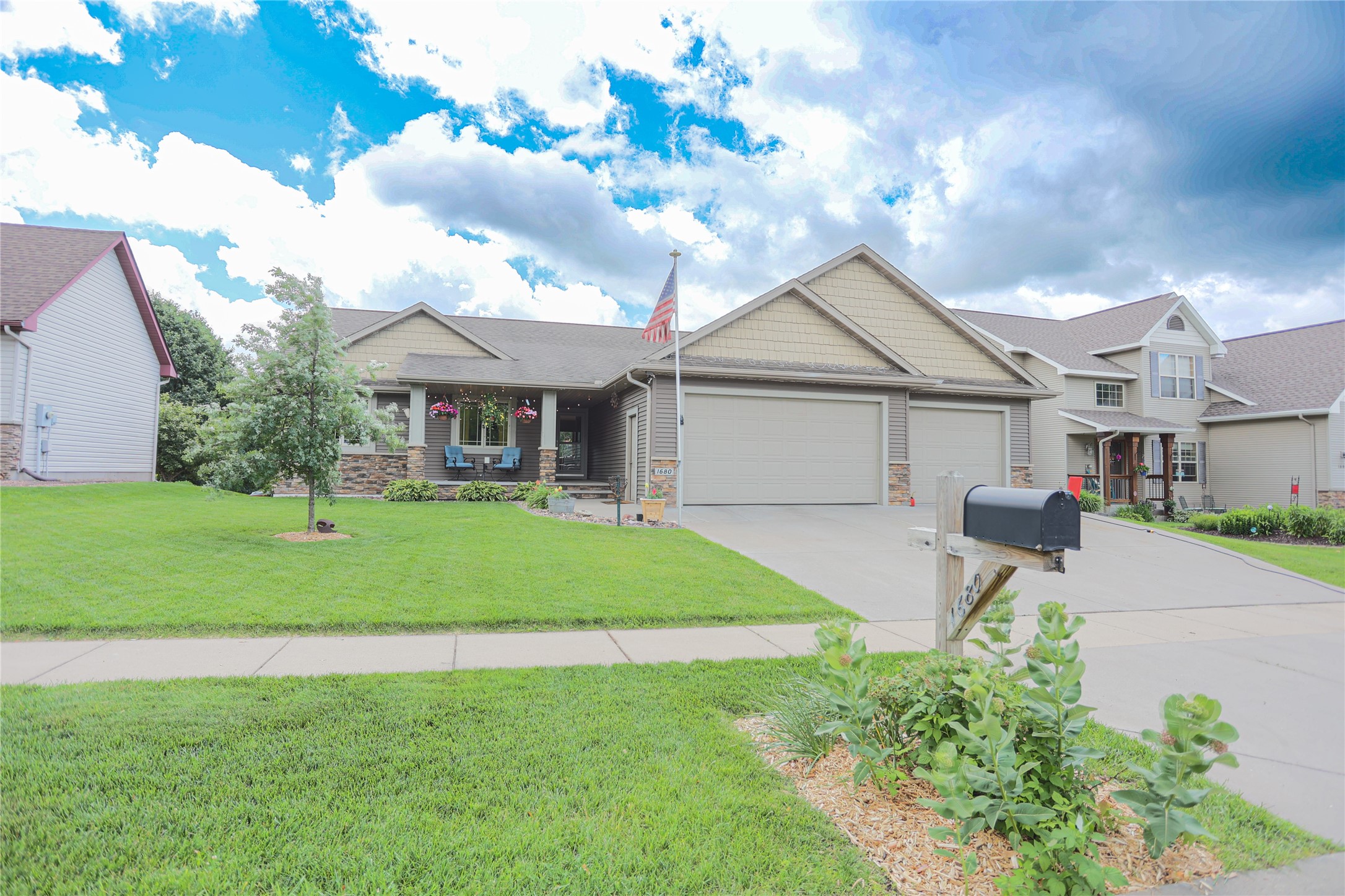 1680 Valley Quail Drive Property Photo 1