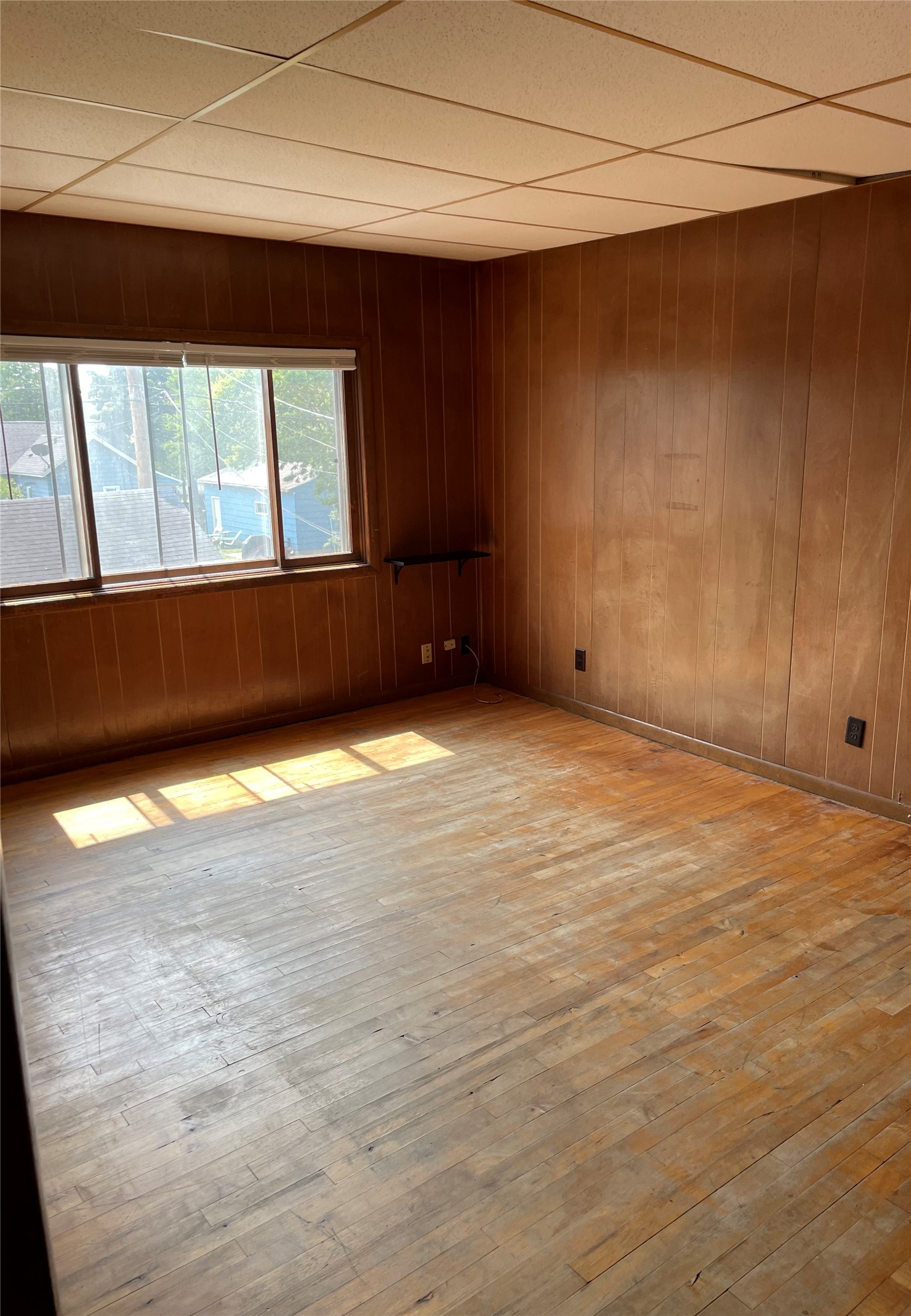 433 Vine Street 3 Property Photo 10