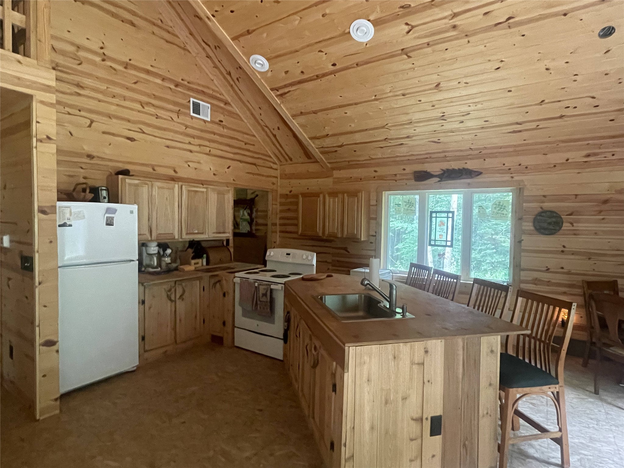 71224 Thole Road Property Photo 13