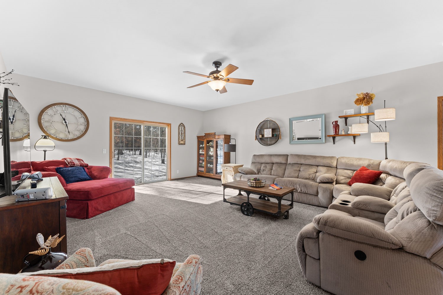 W15501 Us Highway 10 Property Photo 6