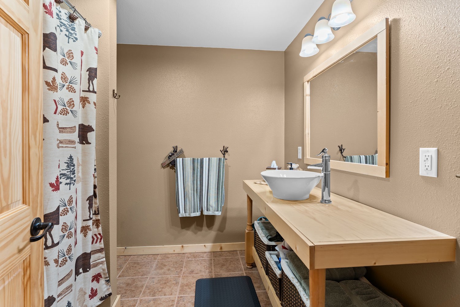 W15501 Us Highway 10 Property Photo 36
