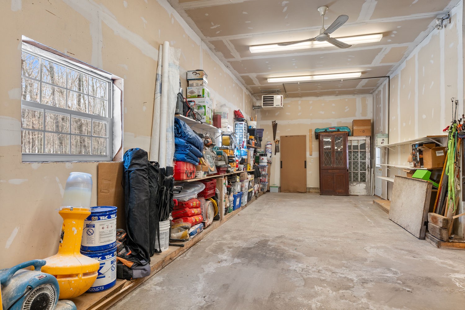 W15501 Us Highway 10 Property Photo 45