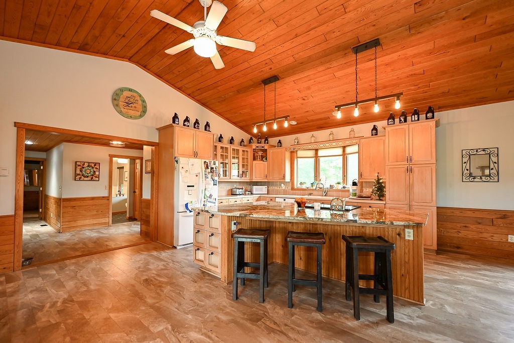 1893 Hilltop Road Property Photo 18