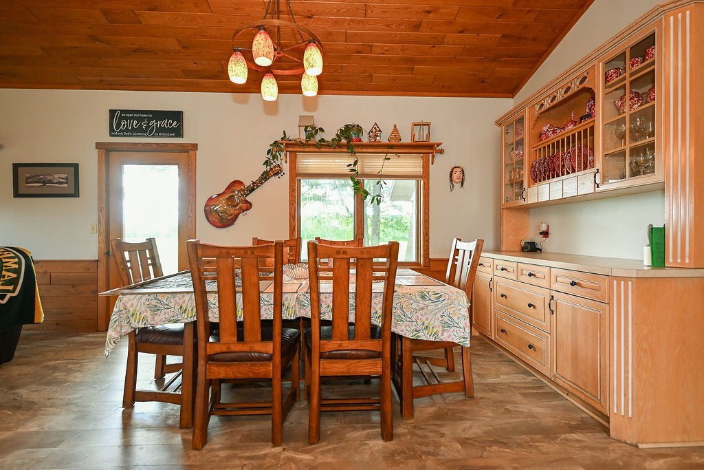 1893 Hilltop Road Property Photo 23