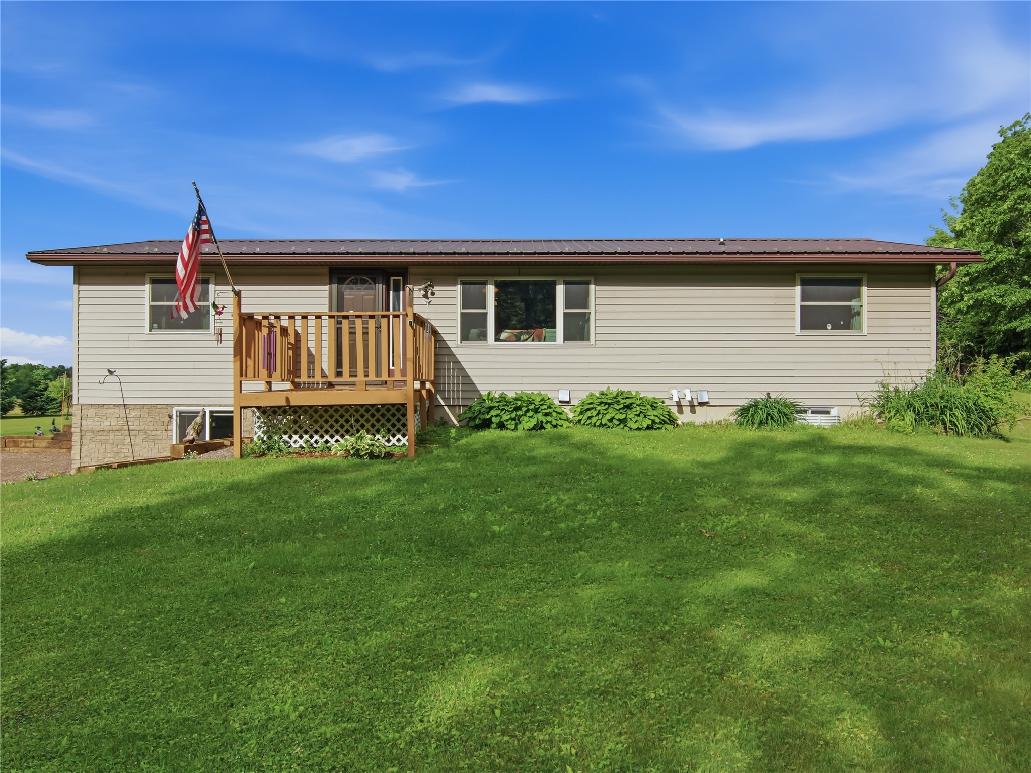 995n Zettel Road Property Photo 1