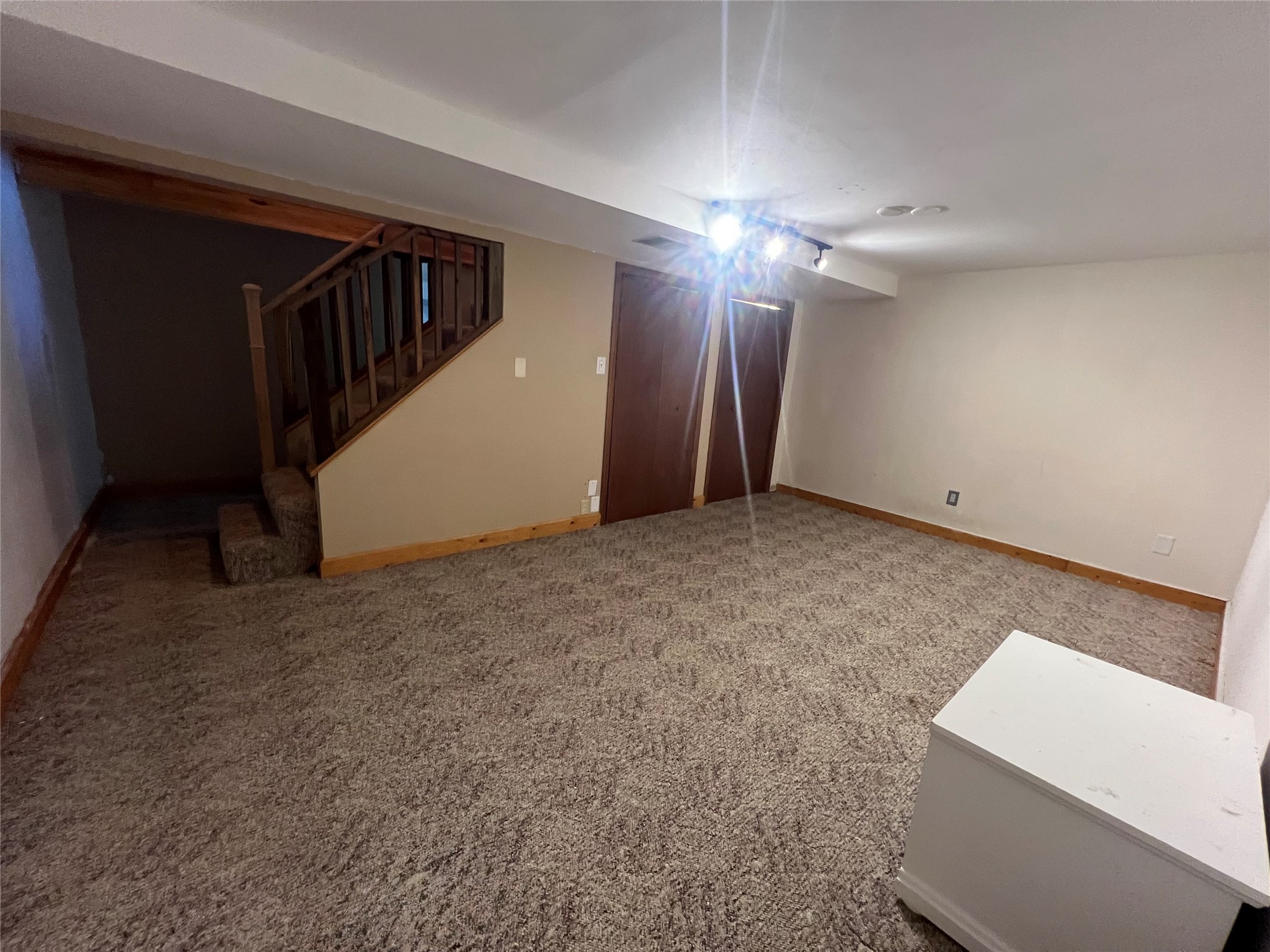 411 E Coleman Street Property Photo 34