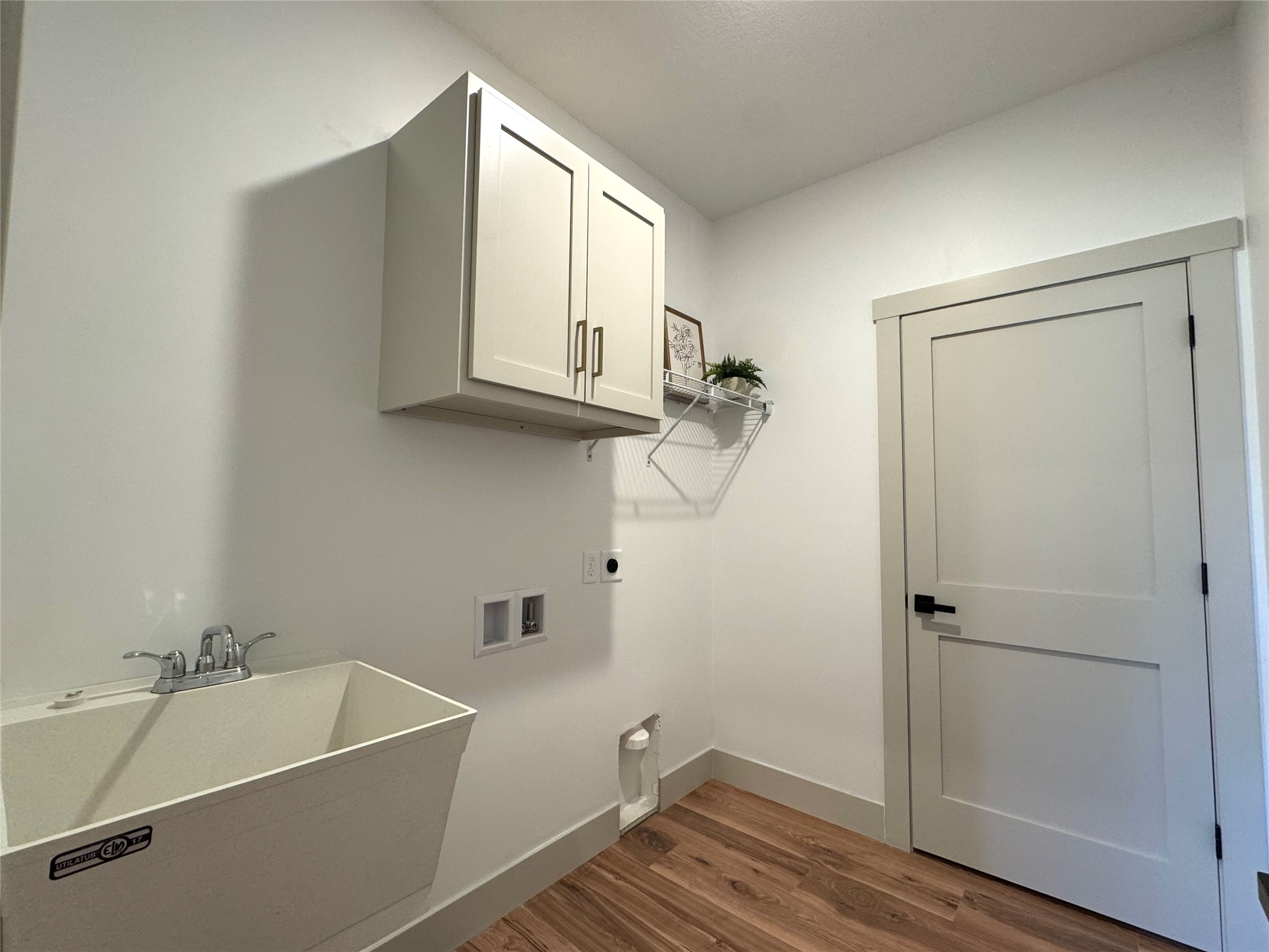 6804 Buck Tail Drive Property Photo 4