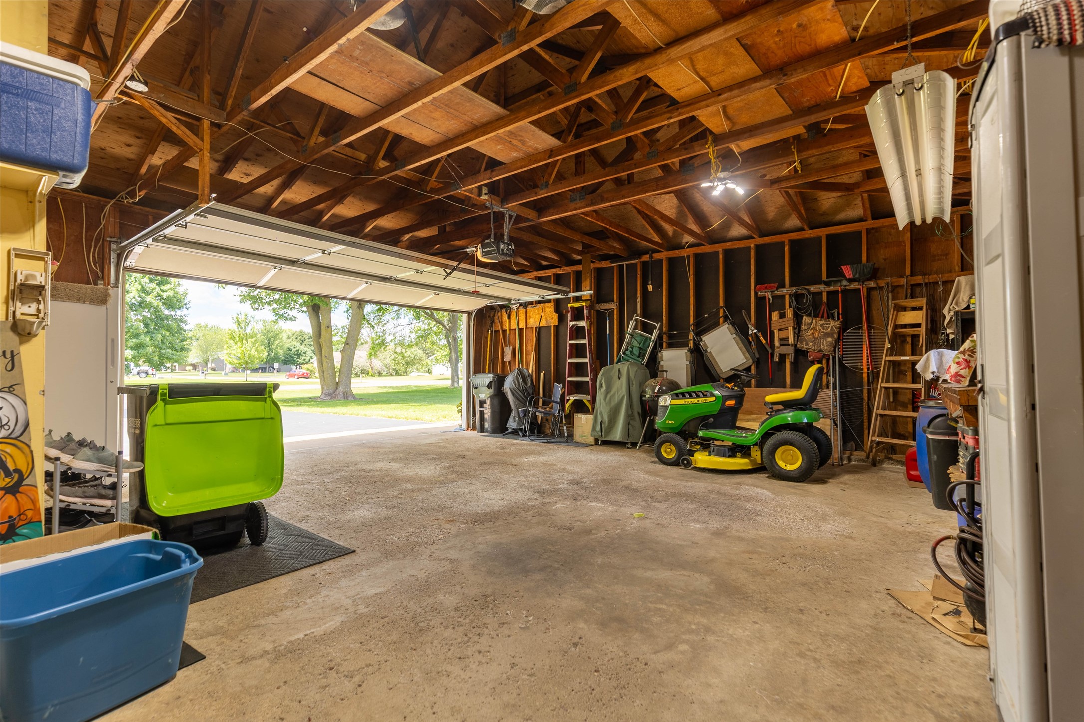 5121 171st Street Property Photo 33