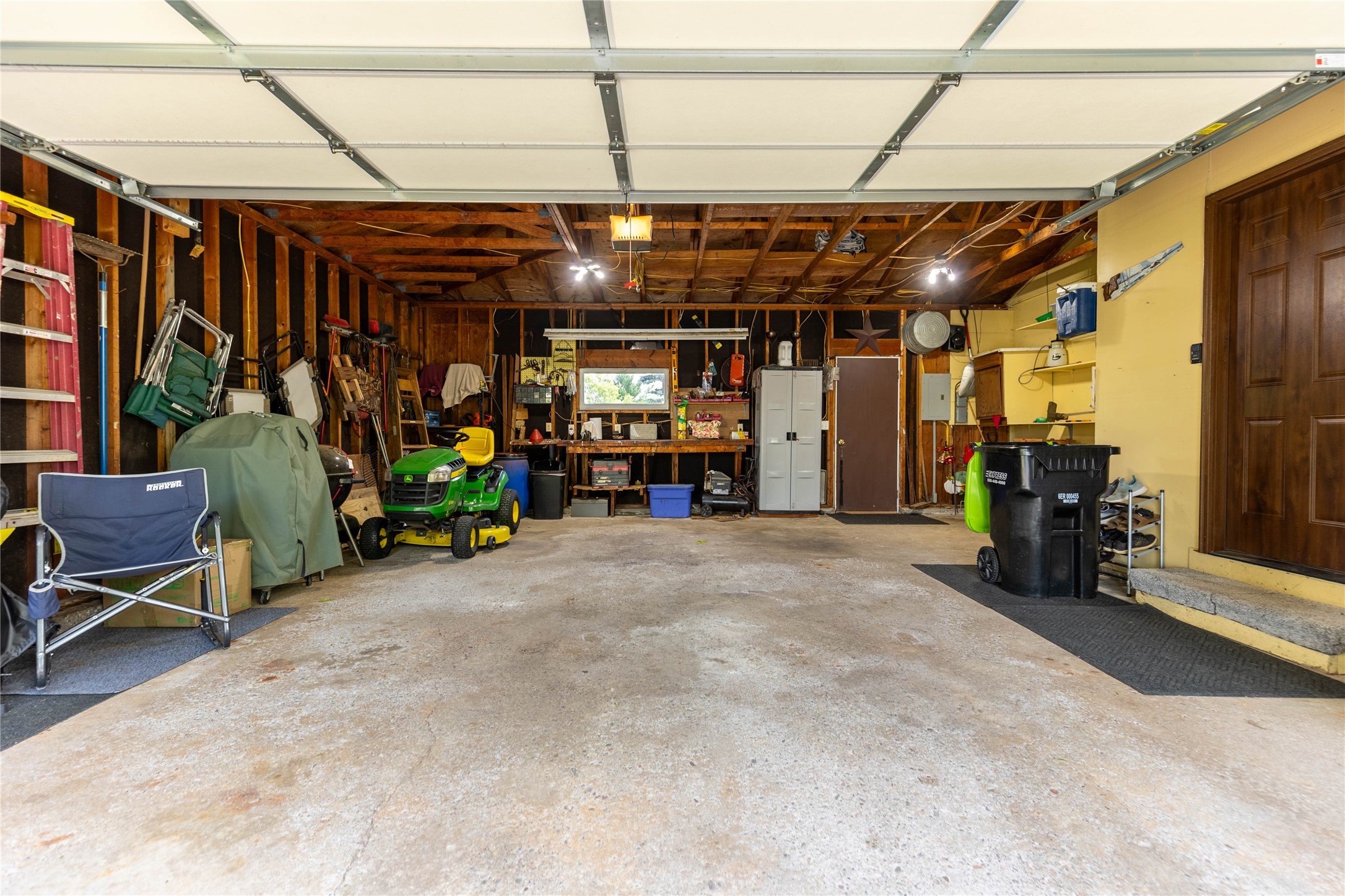 5121 171st Street Property Photo 34
