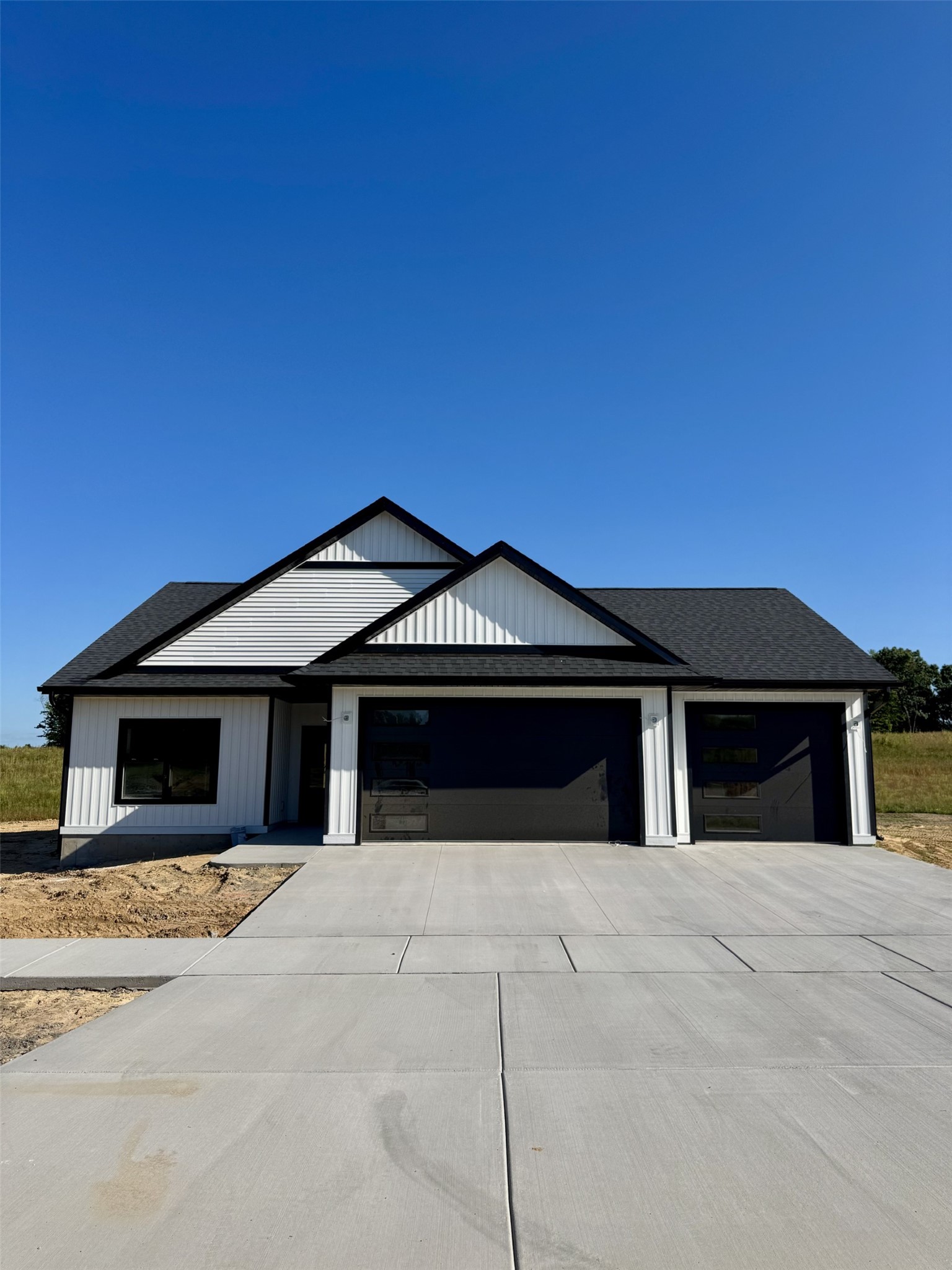 6774 Buck Tail Drive Property Photo 1