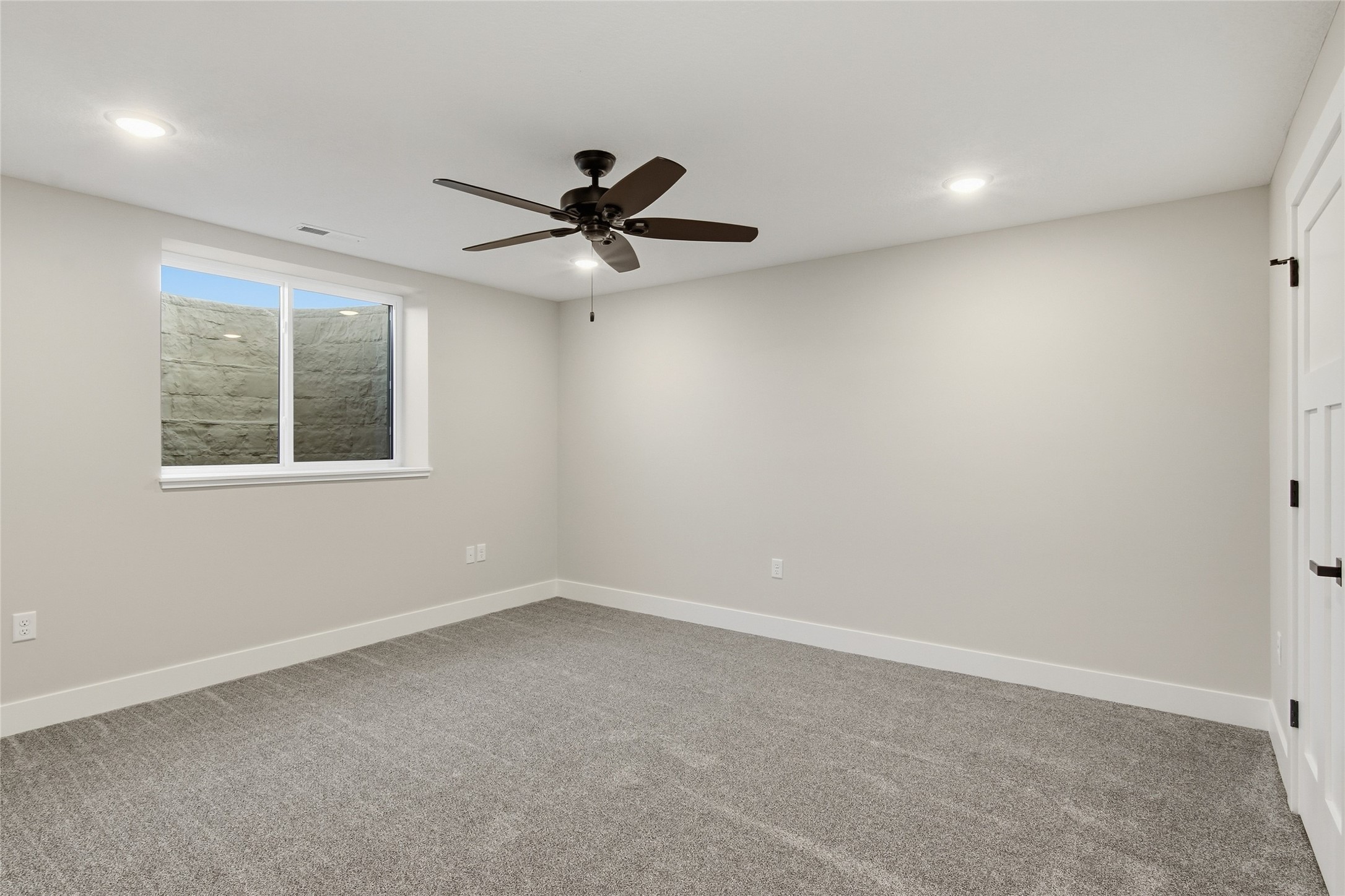 6774 Buck Tail Drive Property Photo 24