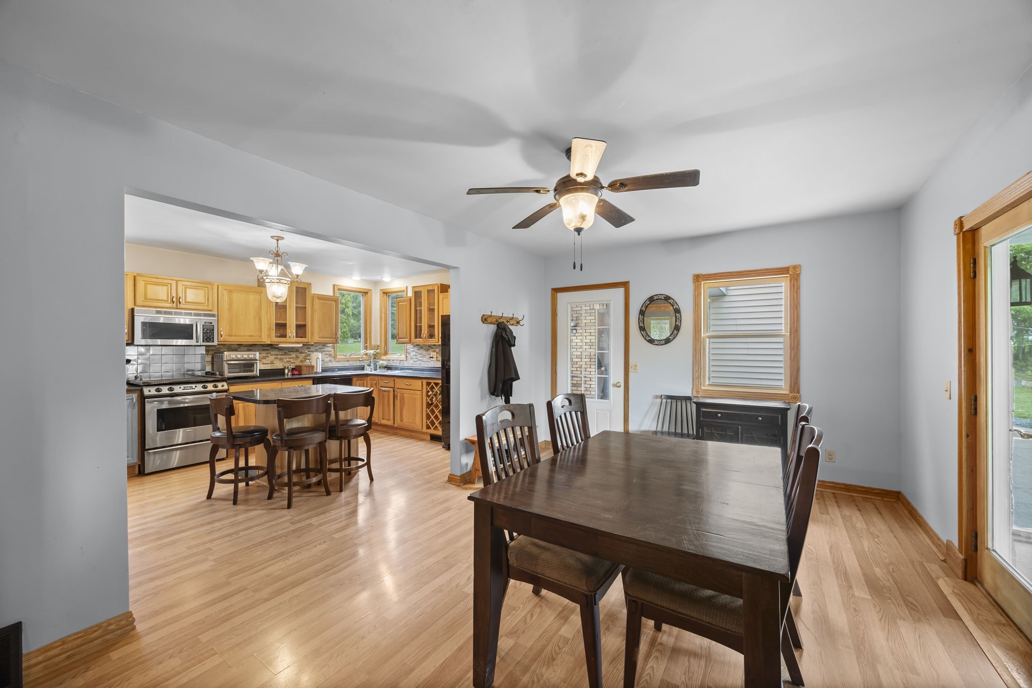 601 3rd Avenue Property Photo 16