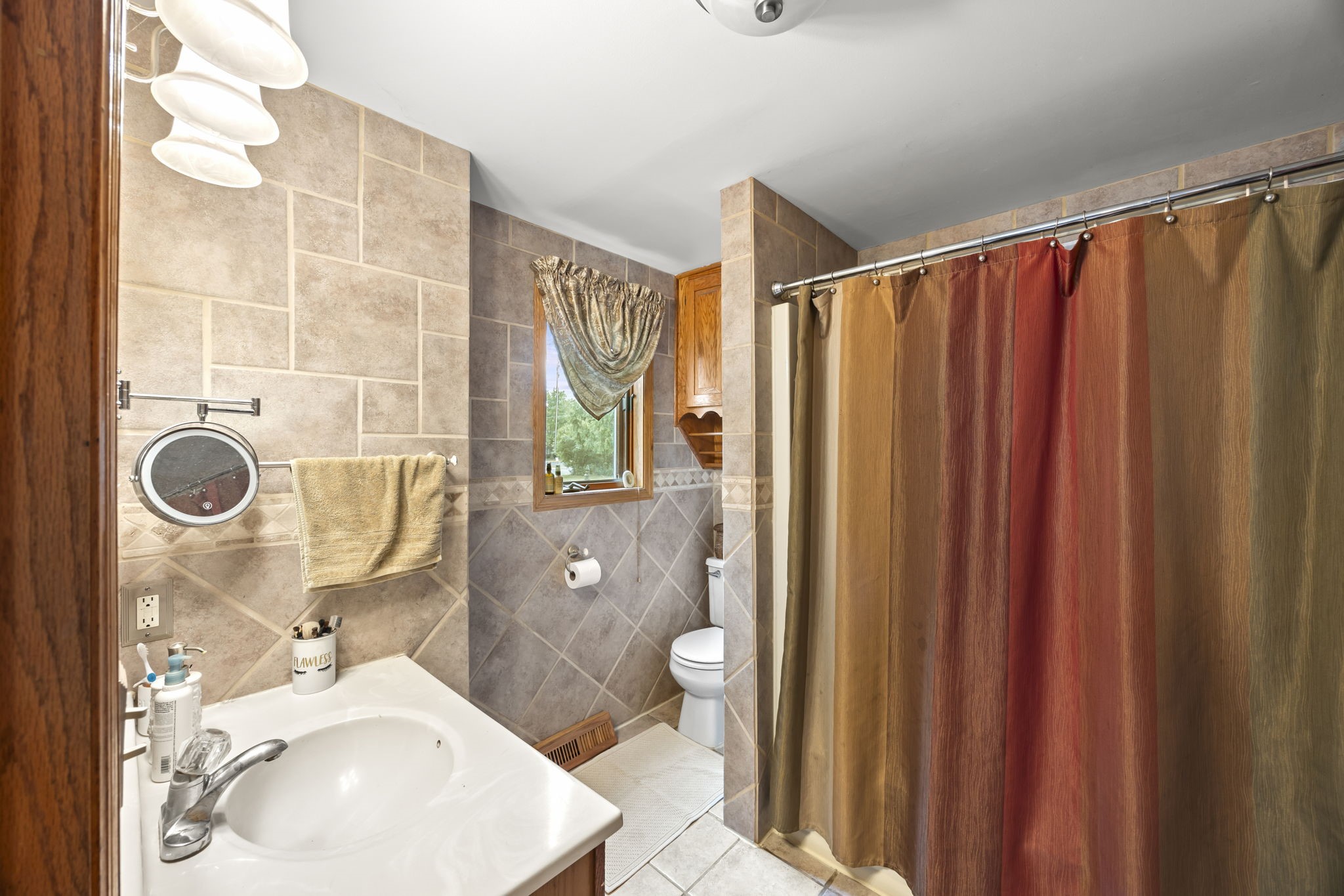 601 3rd Avenue Property Photo 23