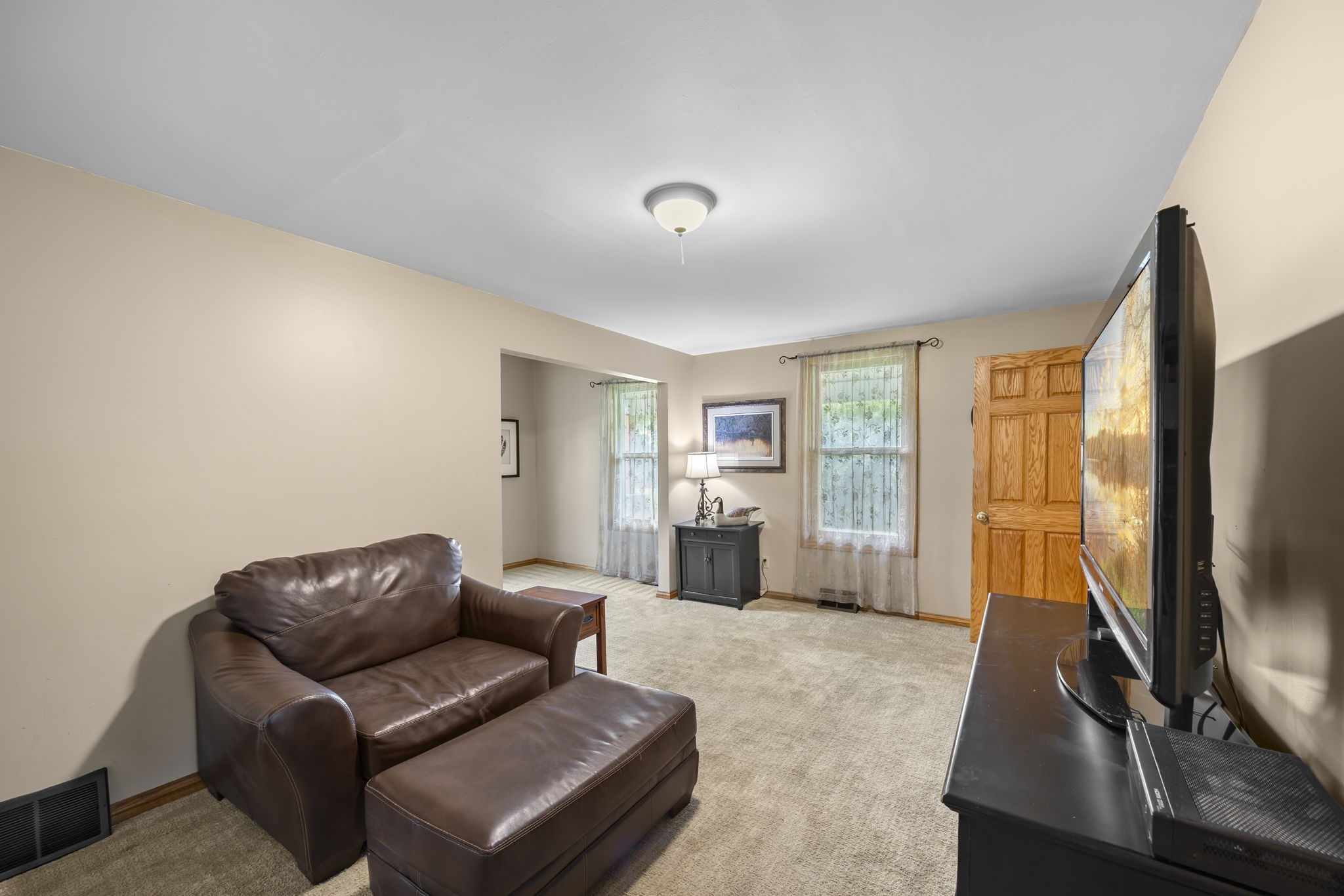 601 3rd Avenue Property Photo 25