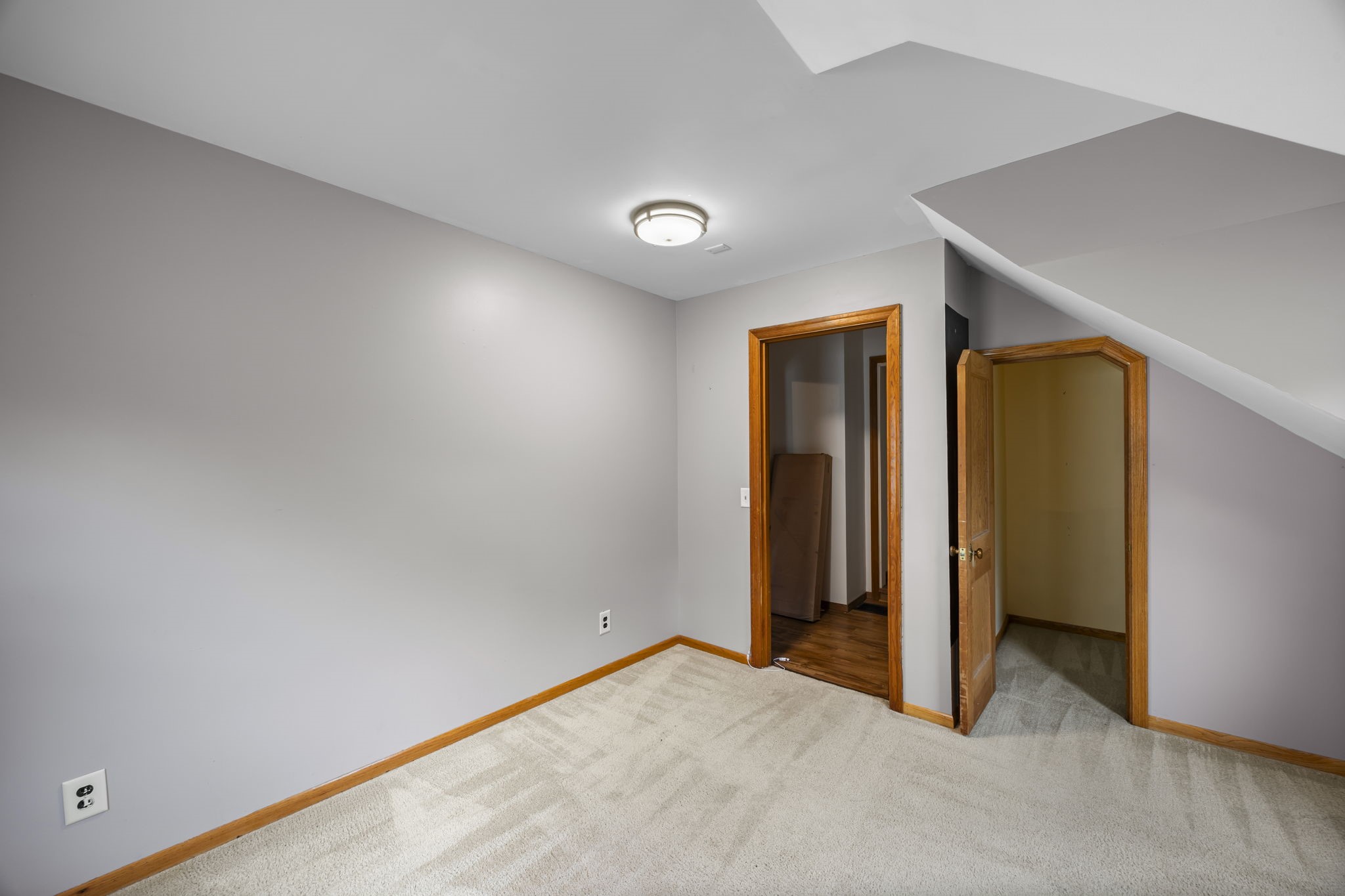 601 3rd Avenue Property Photo 33