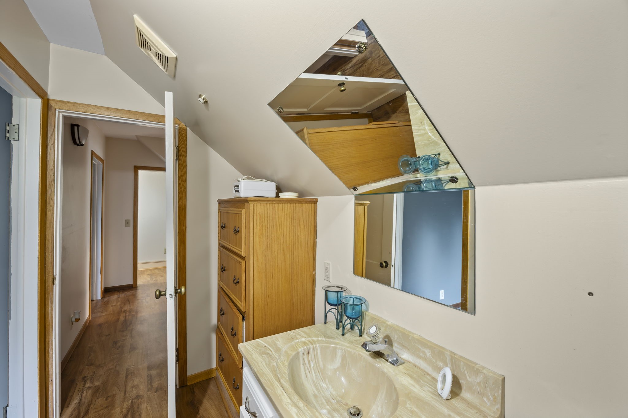 601 3rd Avenue Property Photo 37