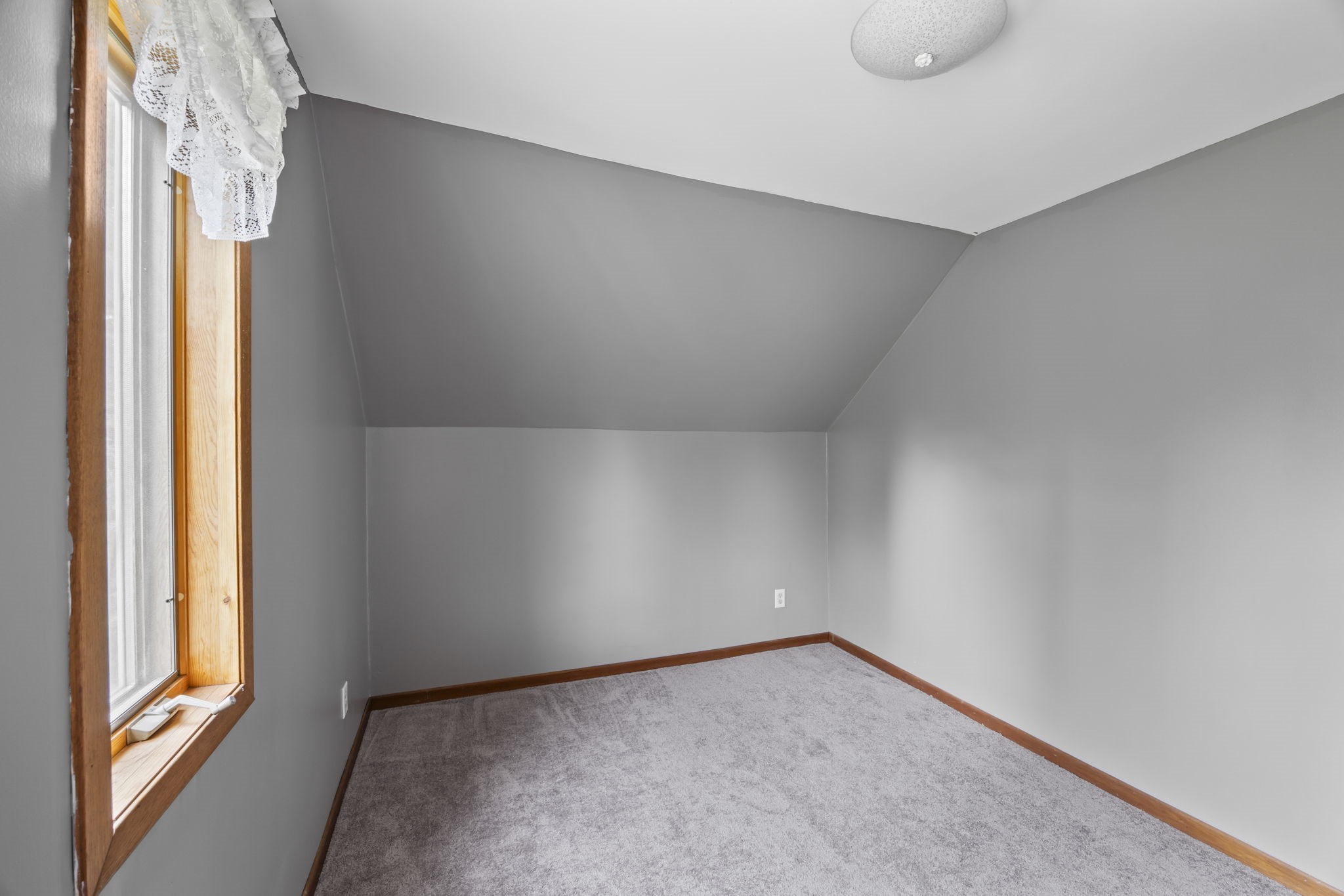 601 3rd Avenue Property Photo 38