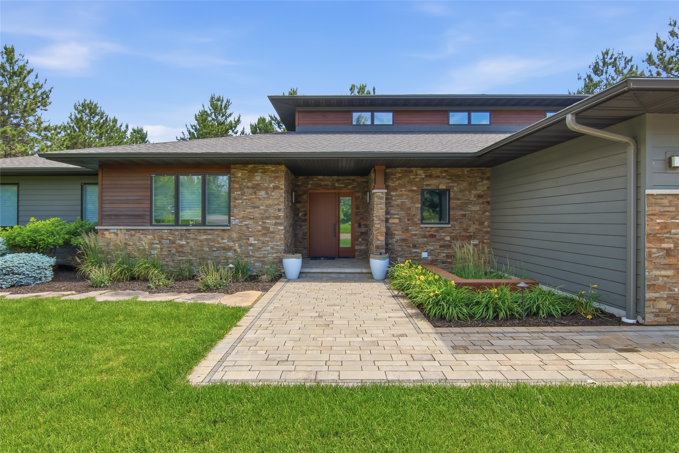 4280 Talmadge Road Property Photo 12