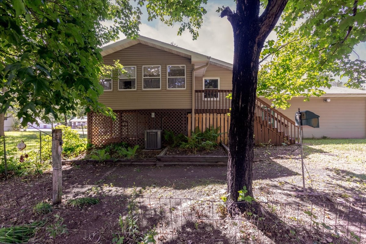 1122 Jerry Avenue Property Photo 4