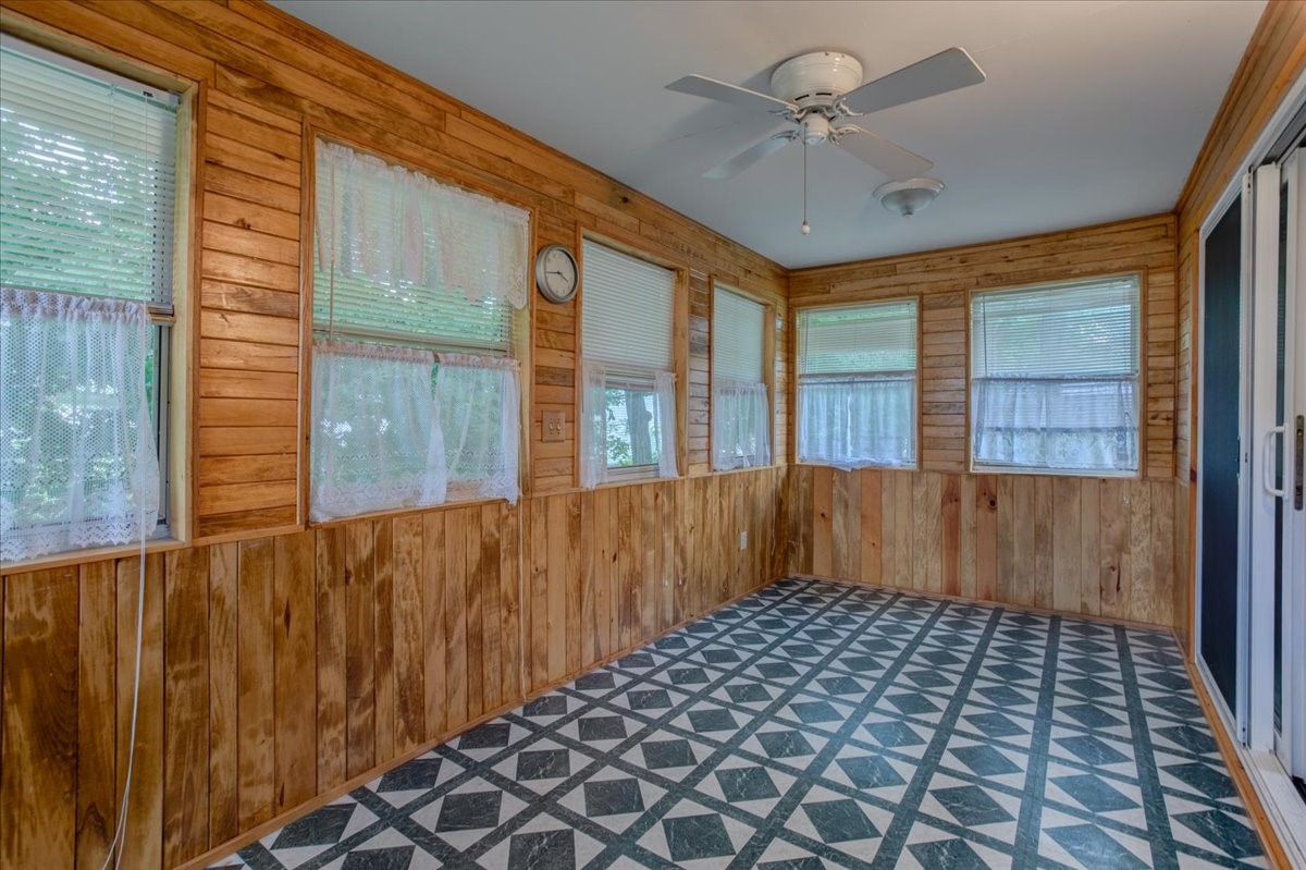 1122 Jerry Avenue Property Photo 12
