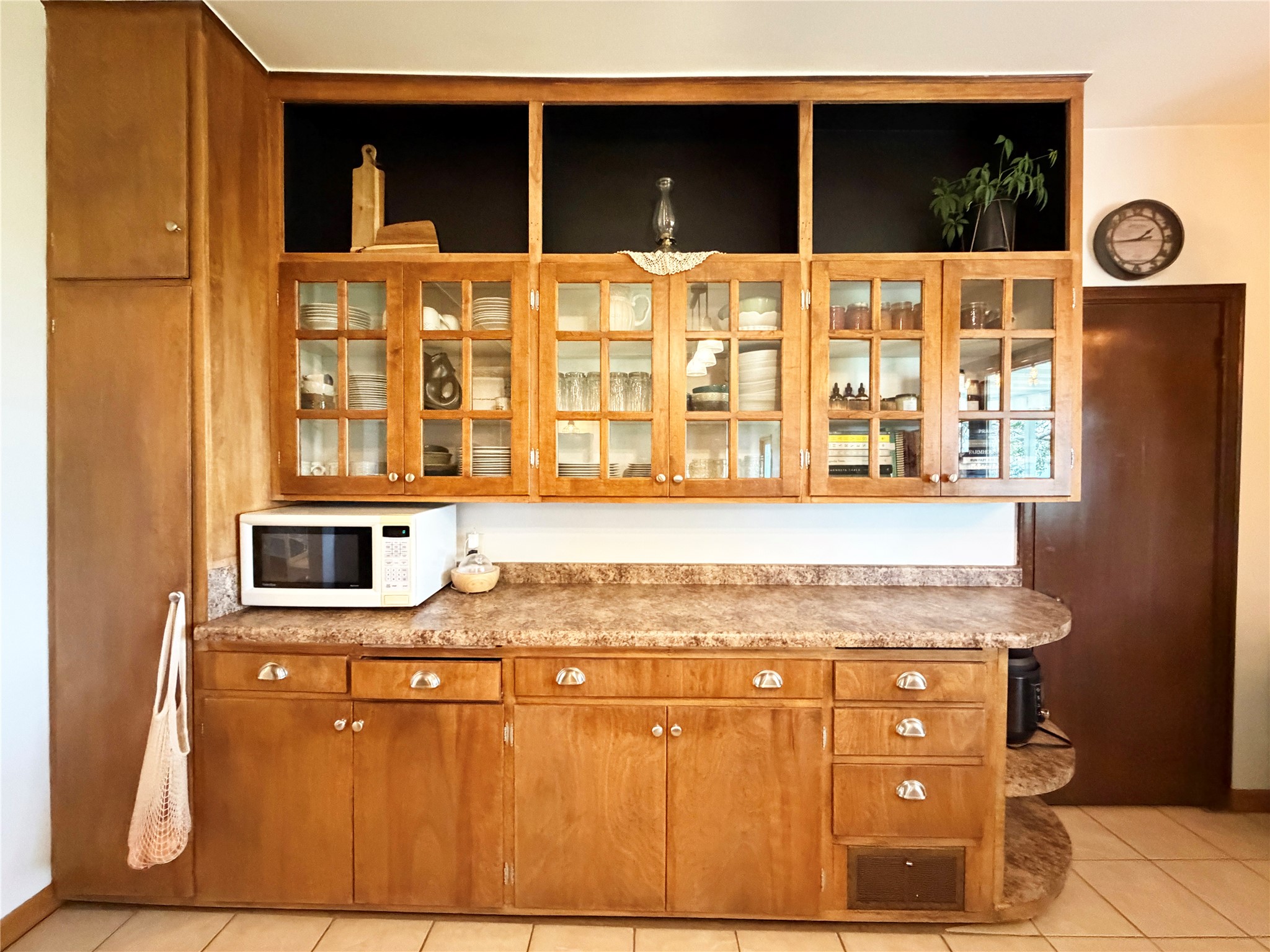 1323 Us Highway 8 Property Photo 6
