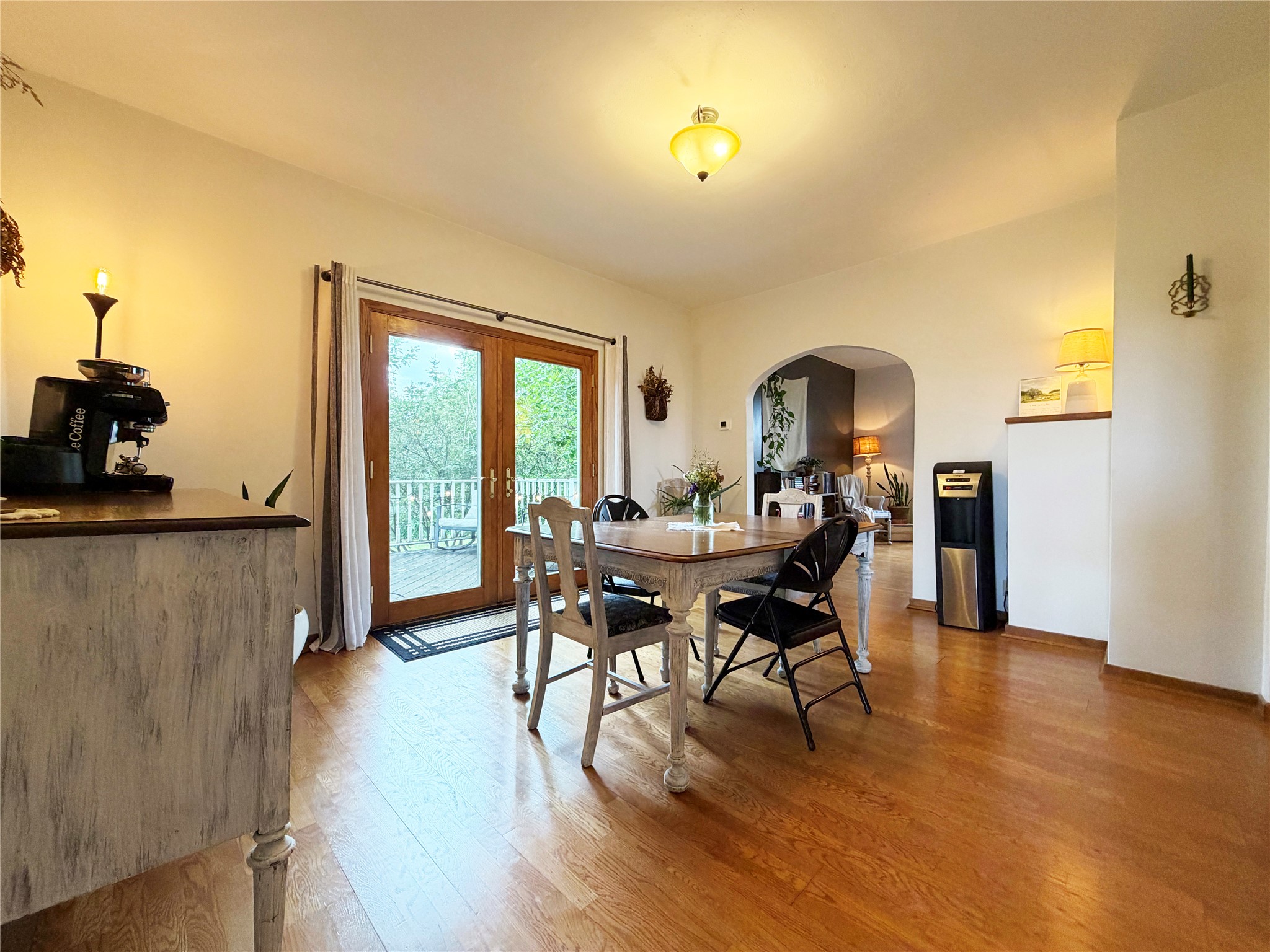 1323 Us Highway 8 Property Photo 9