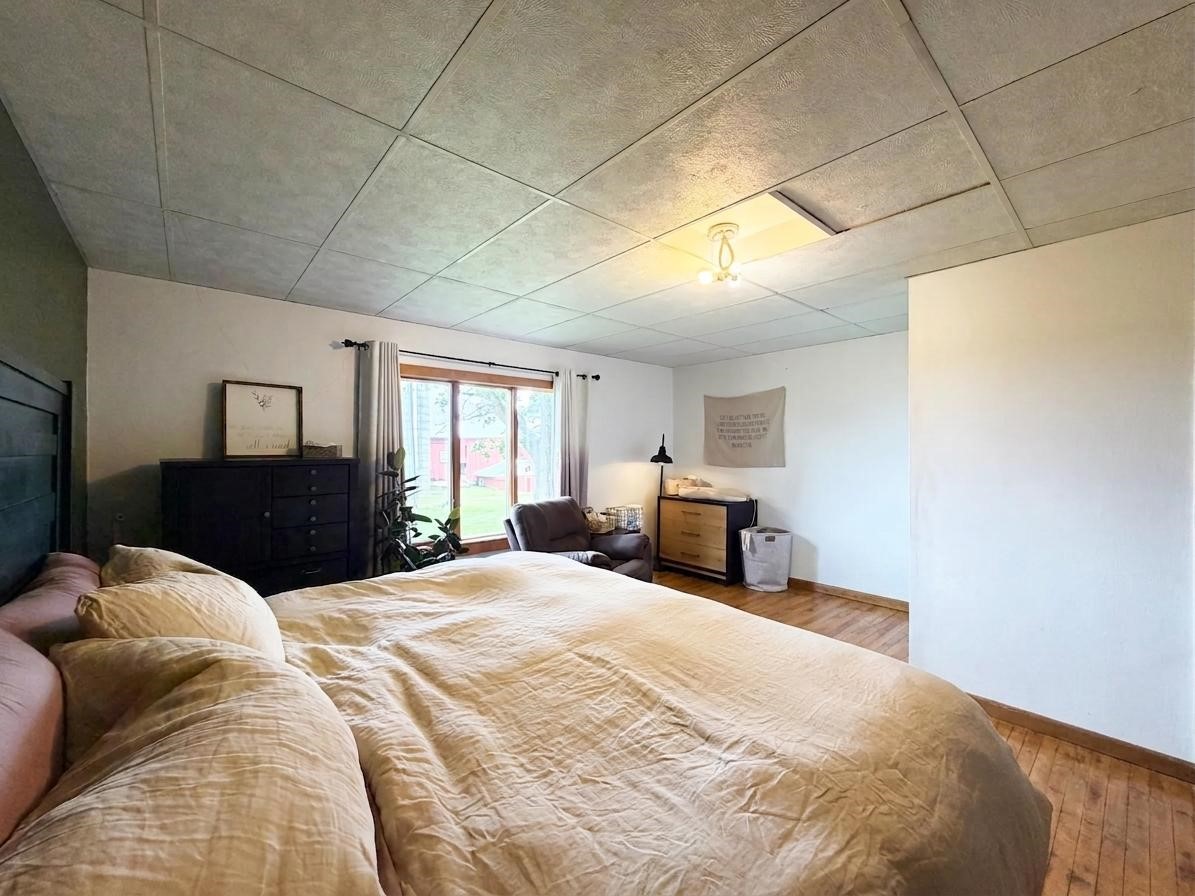 1323 Us Highway 8 Property Photo 16