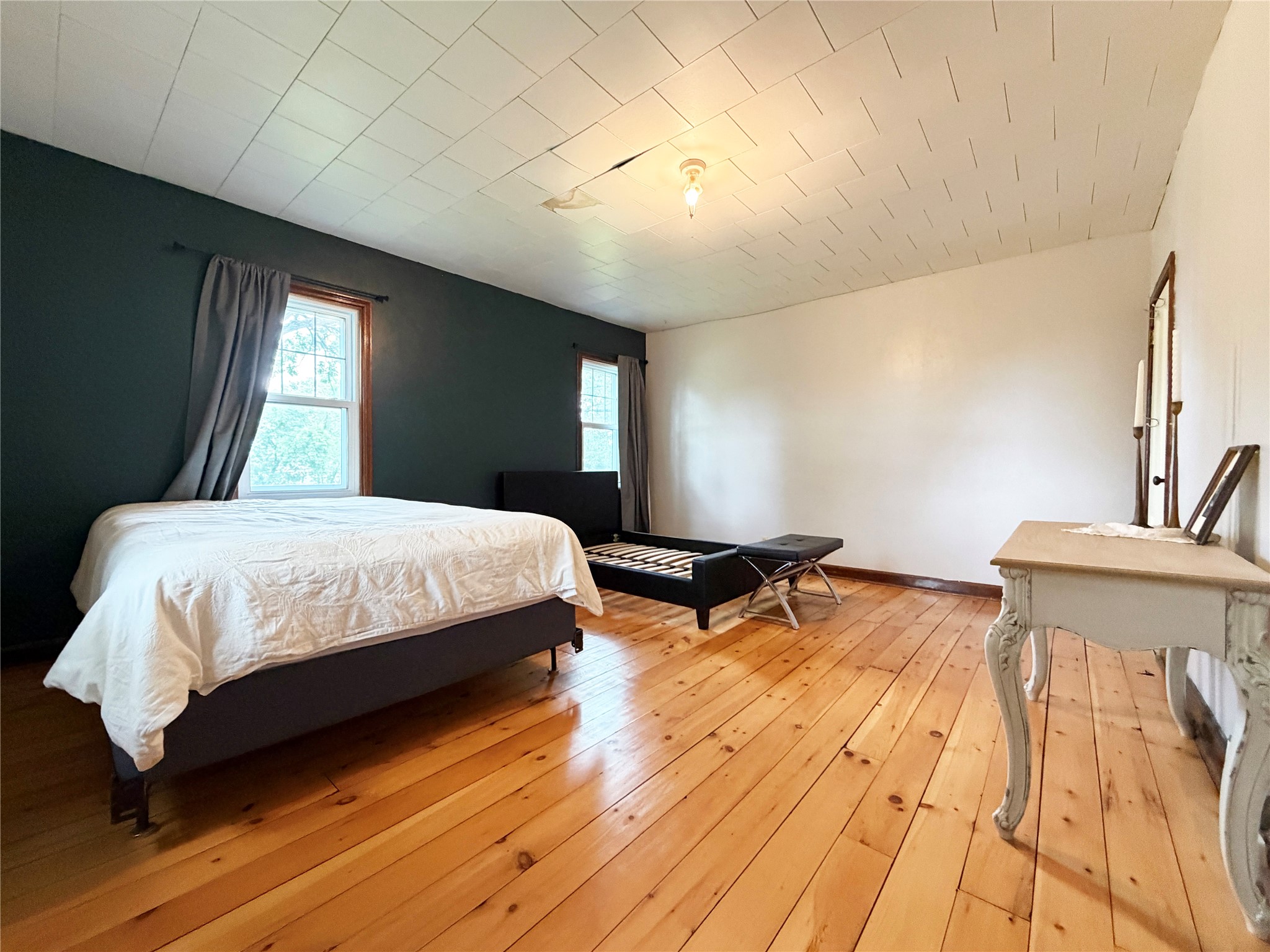 1323 Us Highway 8 Property Photo 19