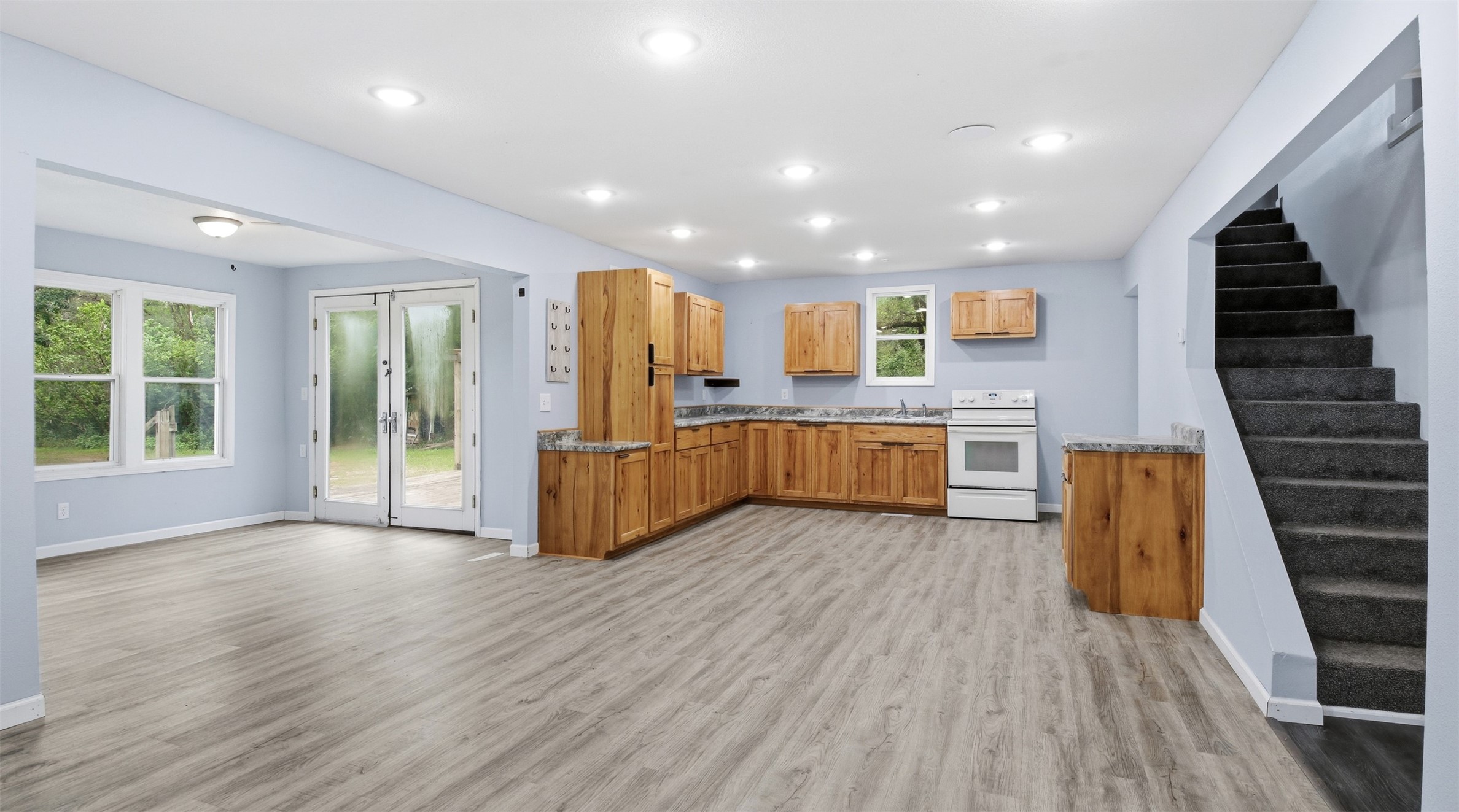 3202 120th Street Property Photo 8
