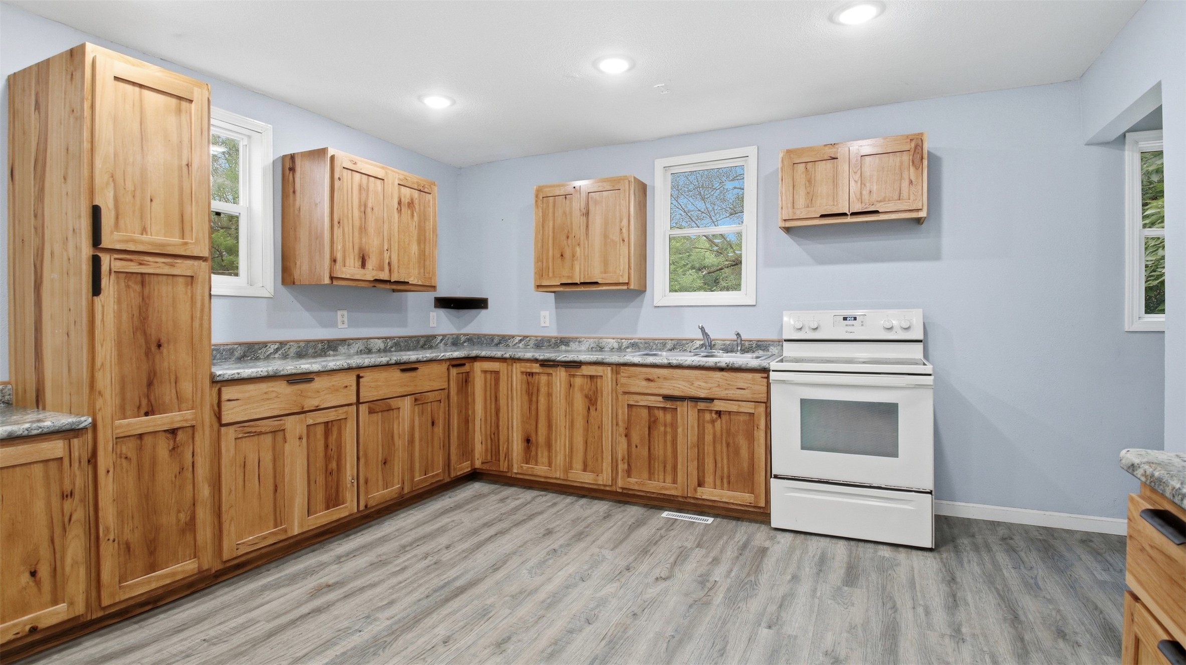 3202 120th Street Property Photo 14