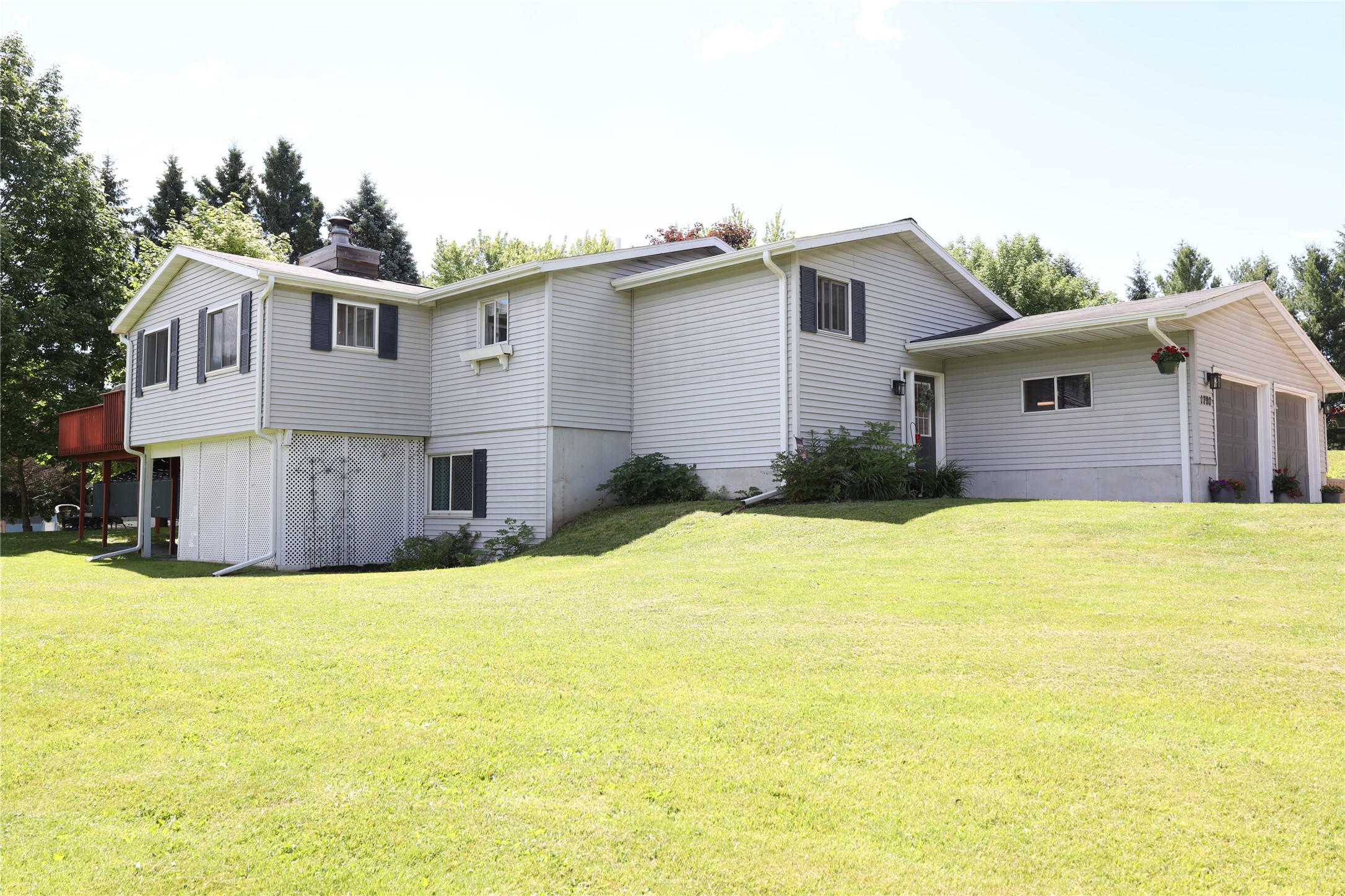1790 12th Avenue Property Photo 2