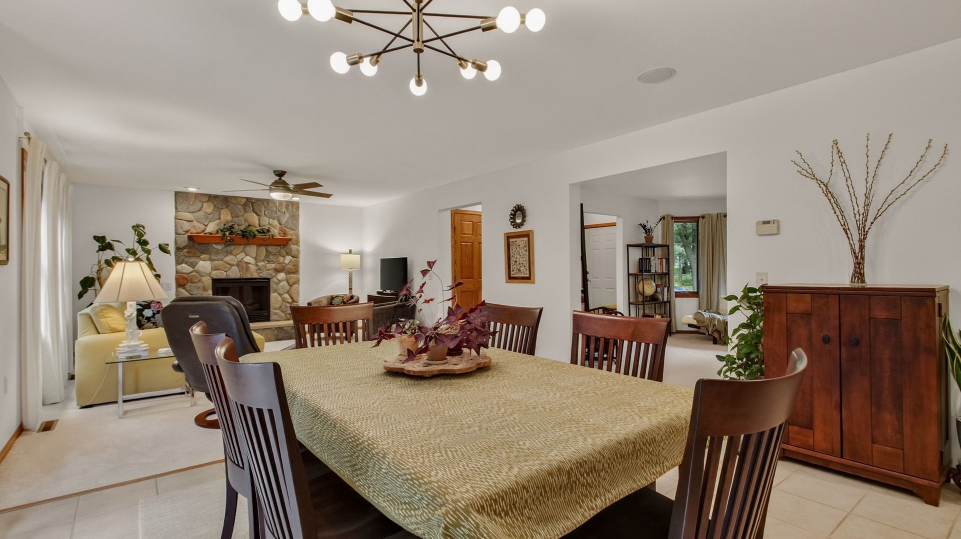 1224 Red Maple Ridge Property Photo 6