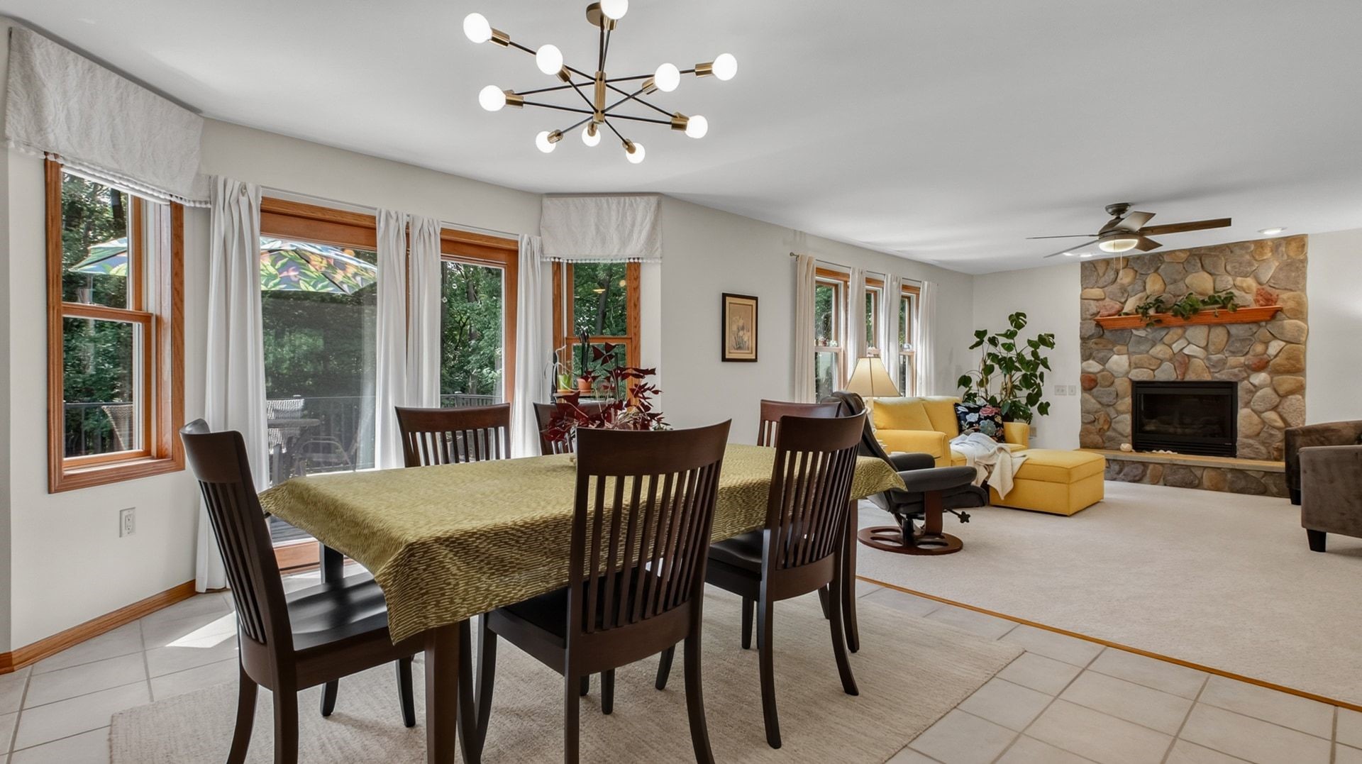 1224 Red Maple Ridge Property Photo 7