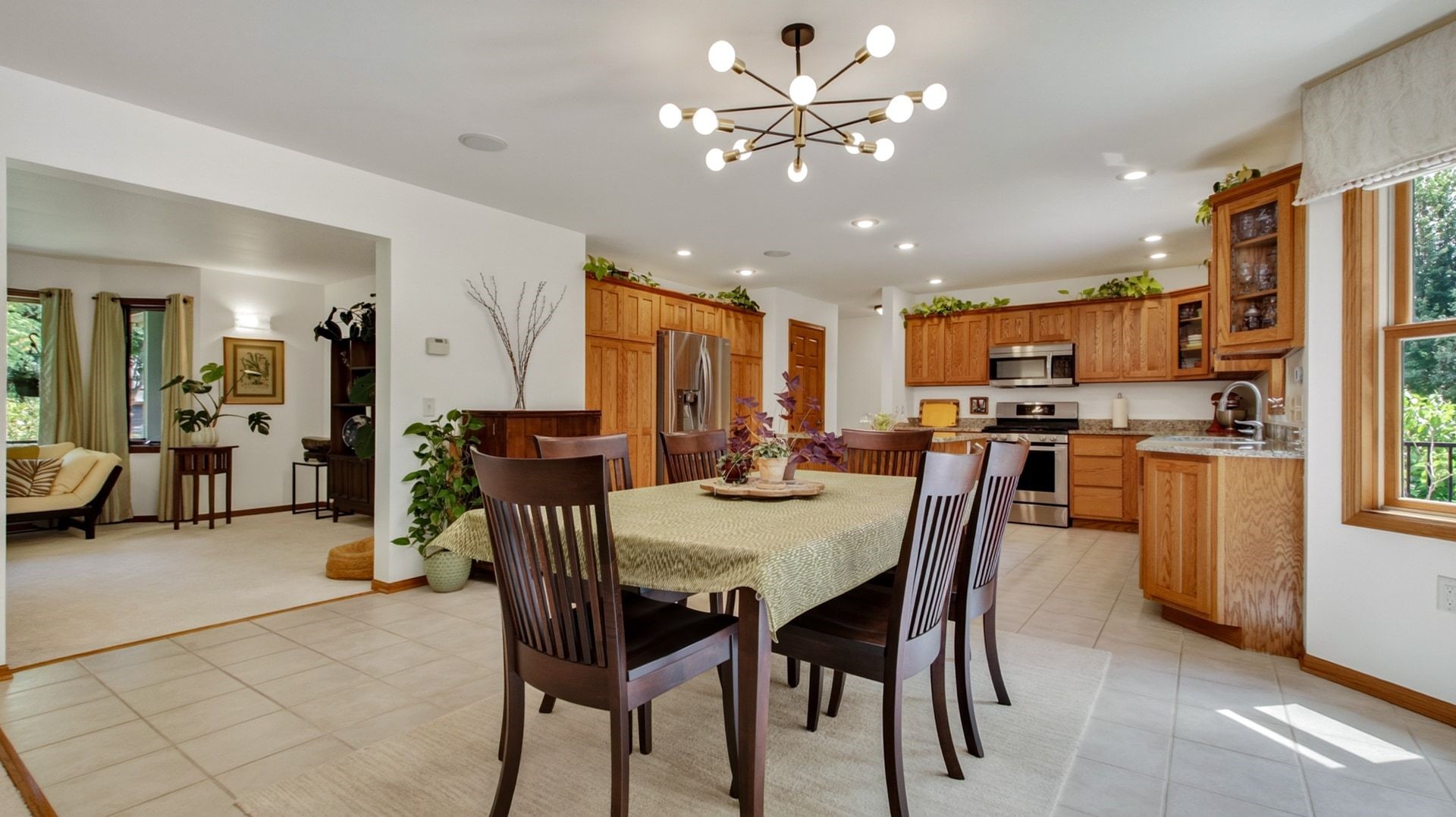 1224 Red Maple Ridge Property Photo 8