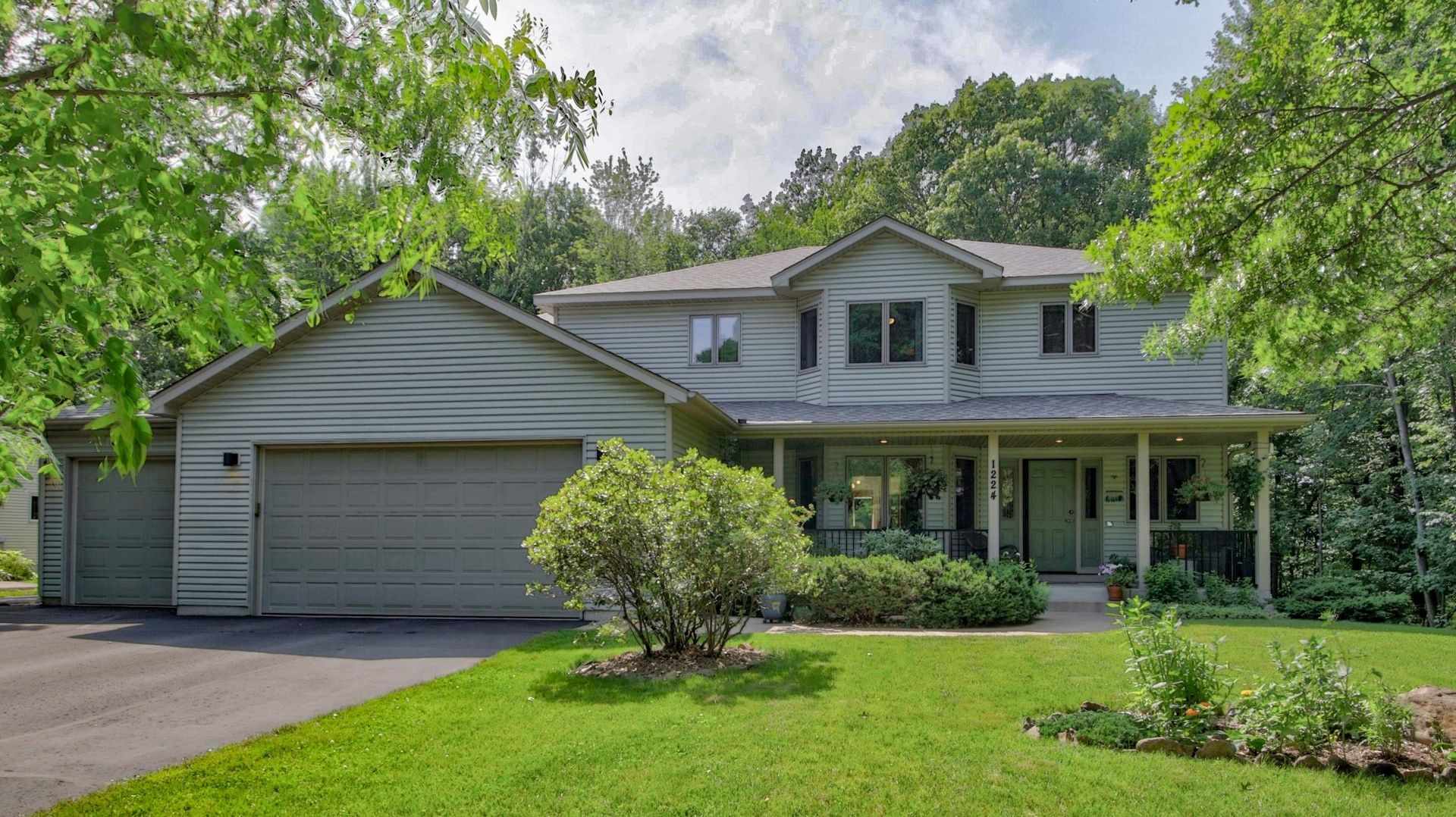 1224 Red Maple Ridge Property Photo 39