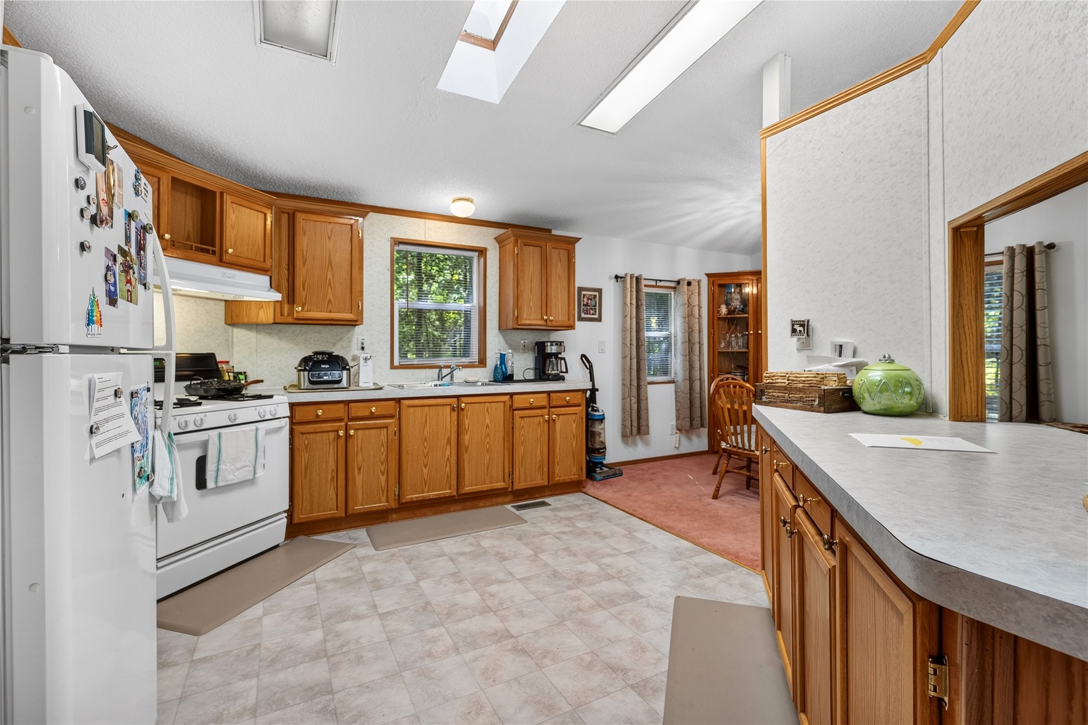 3670 Deer Lodge Drive Property Photo 13