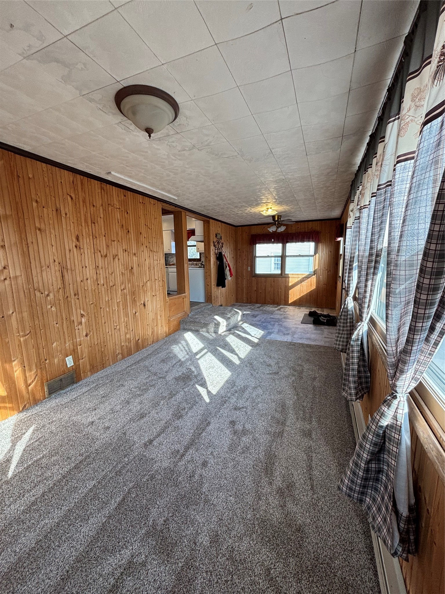 1820 Main Street Property Photo 7