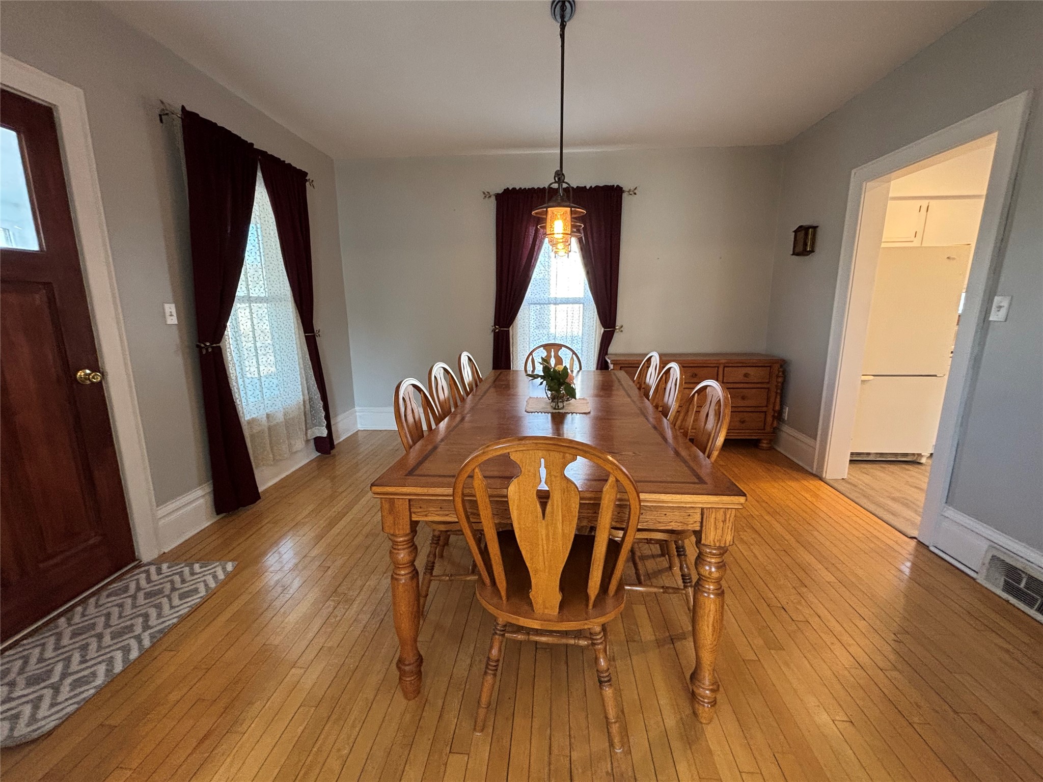 1820 Main Street Property Photo 15