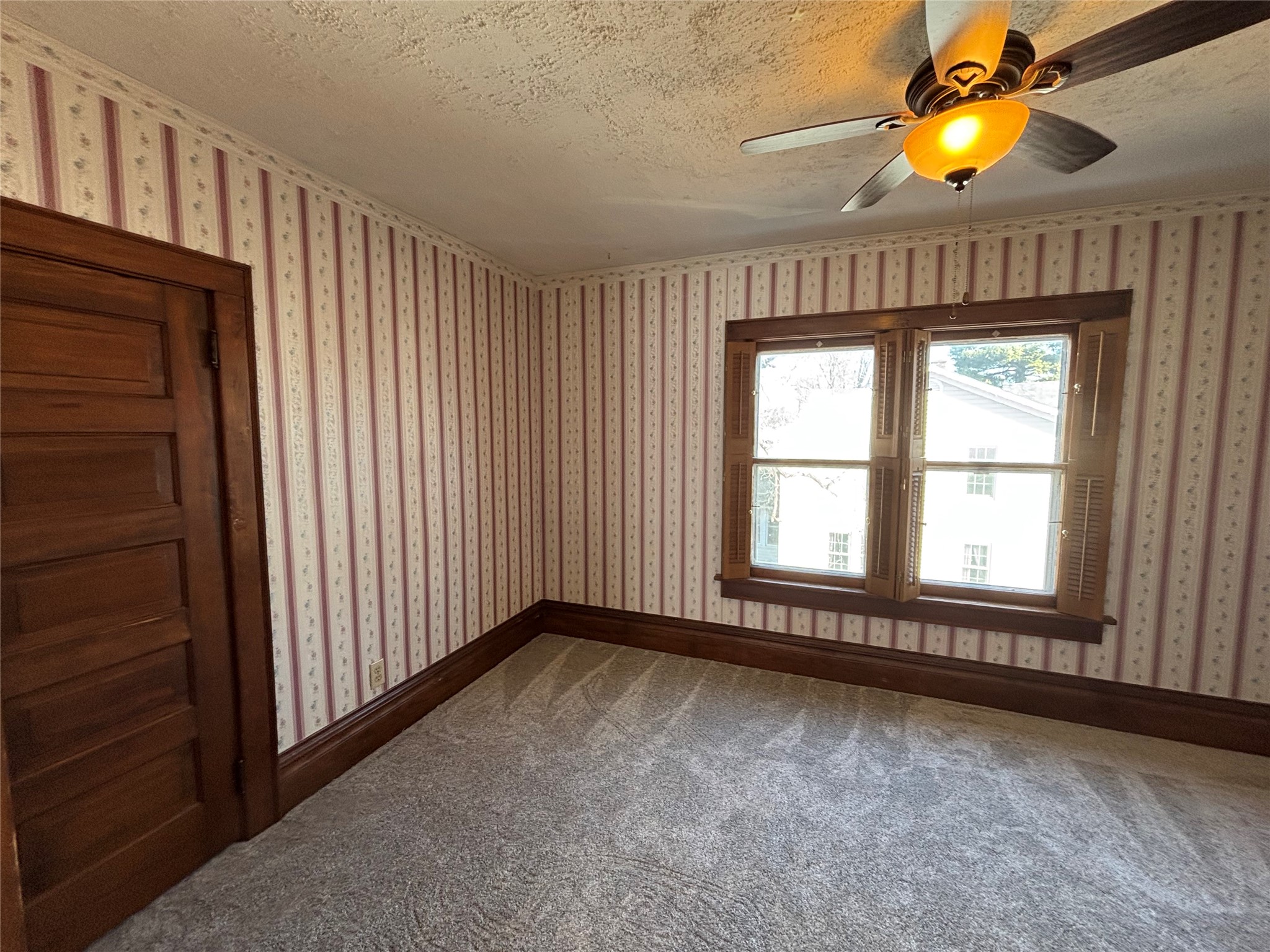 1820 Main Street Property Photo 29