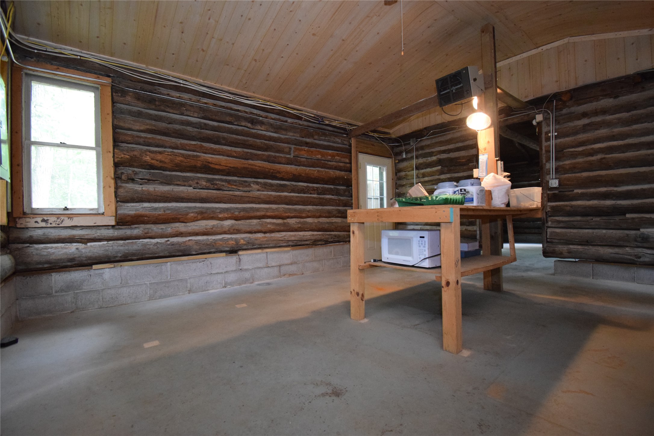 4411 Lunsman Drive Property Photo 12