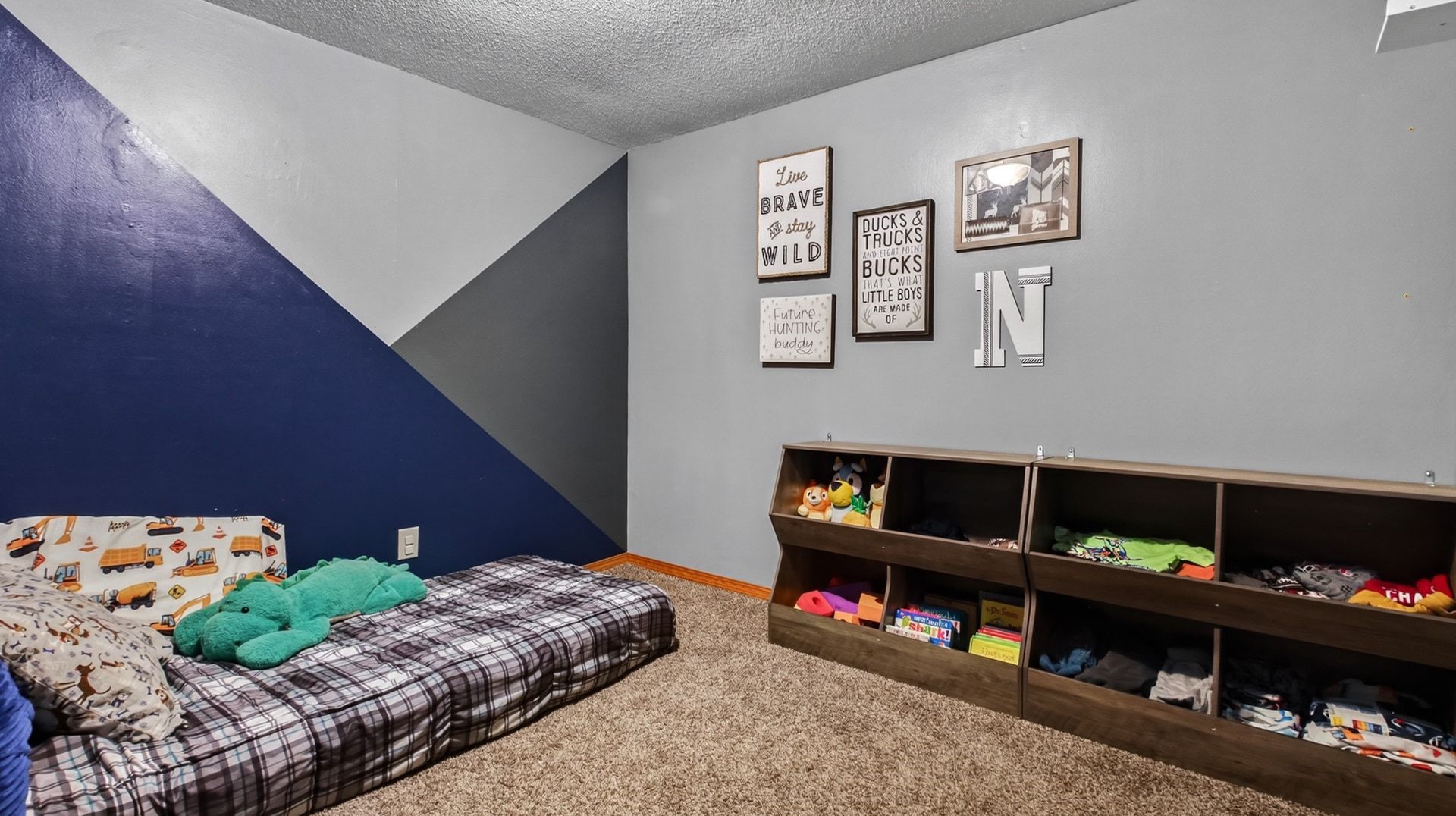 815 Woodside Drive Property Photo 11
