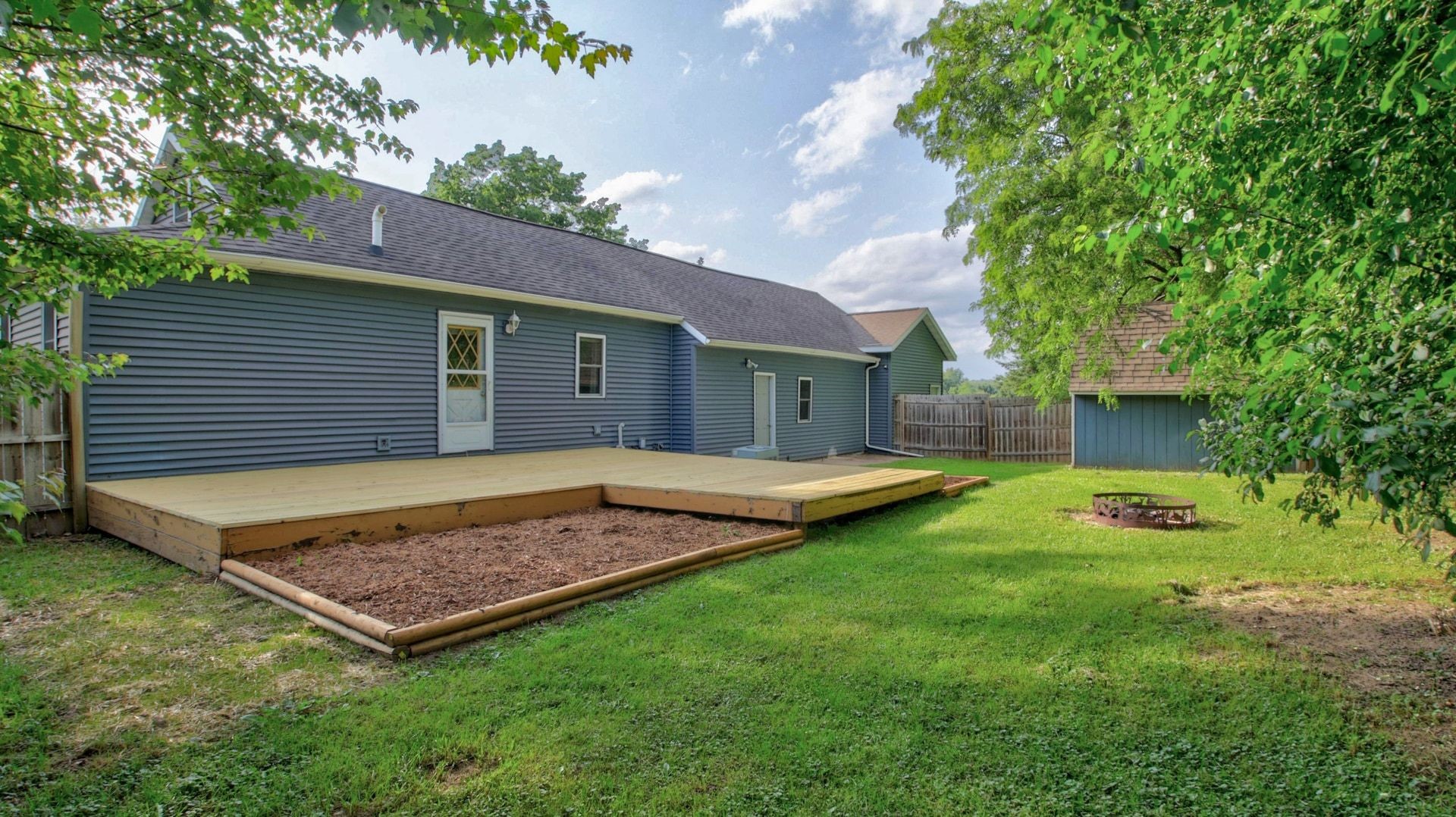 815 Woodside Drive Property Photo 22