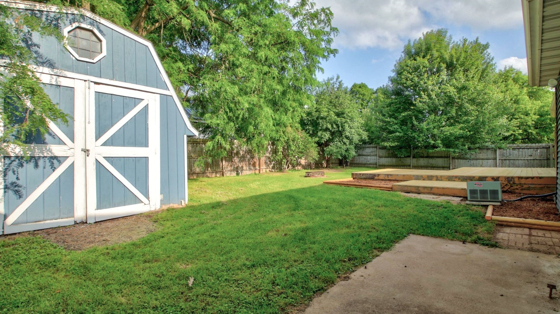 815 Woodside Drive Property Photo 24