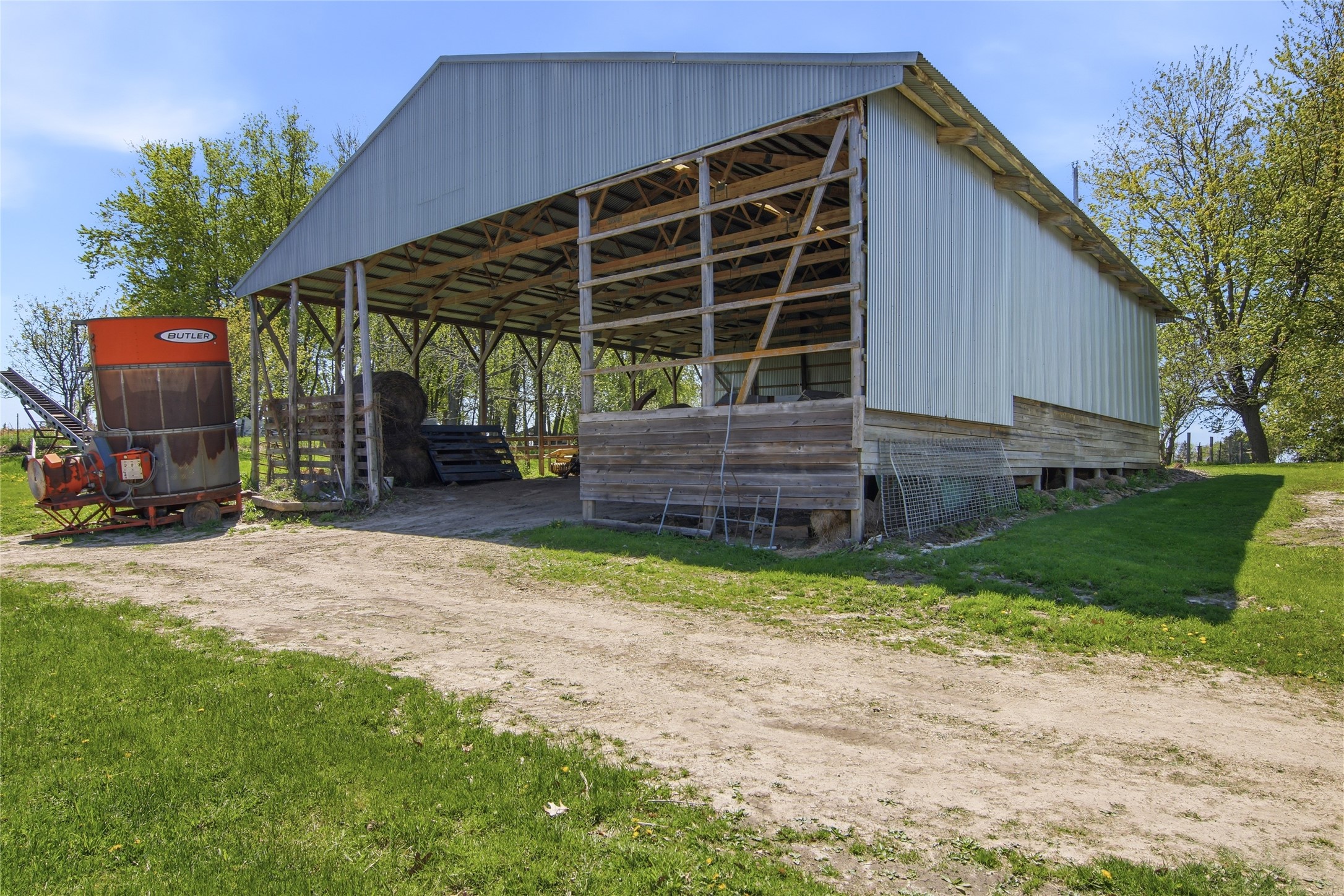 W10050 County Road I Property Photo 4