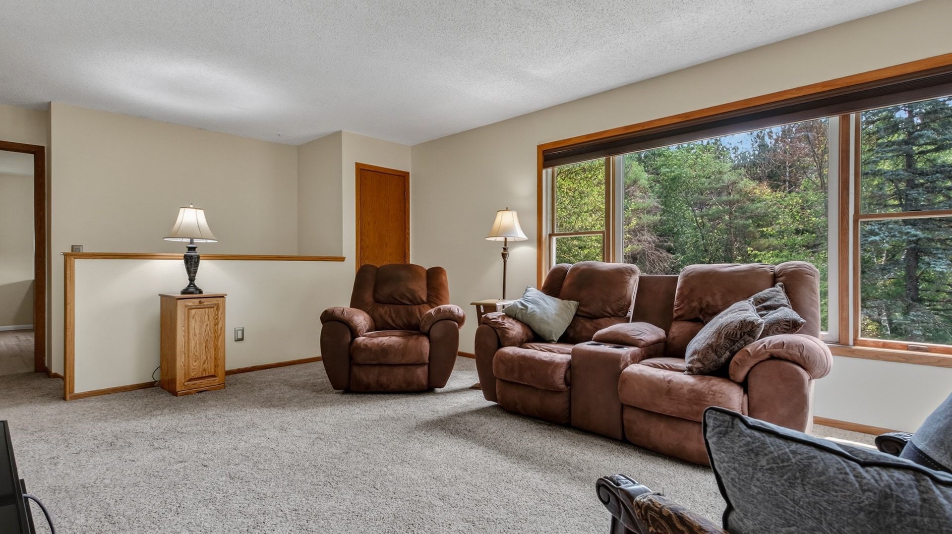 2887 29 9/16 Avenue Property Photo 3